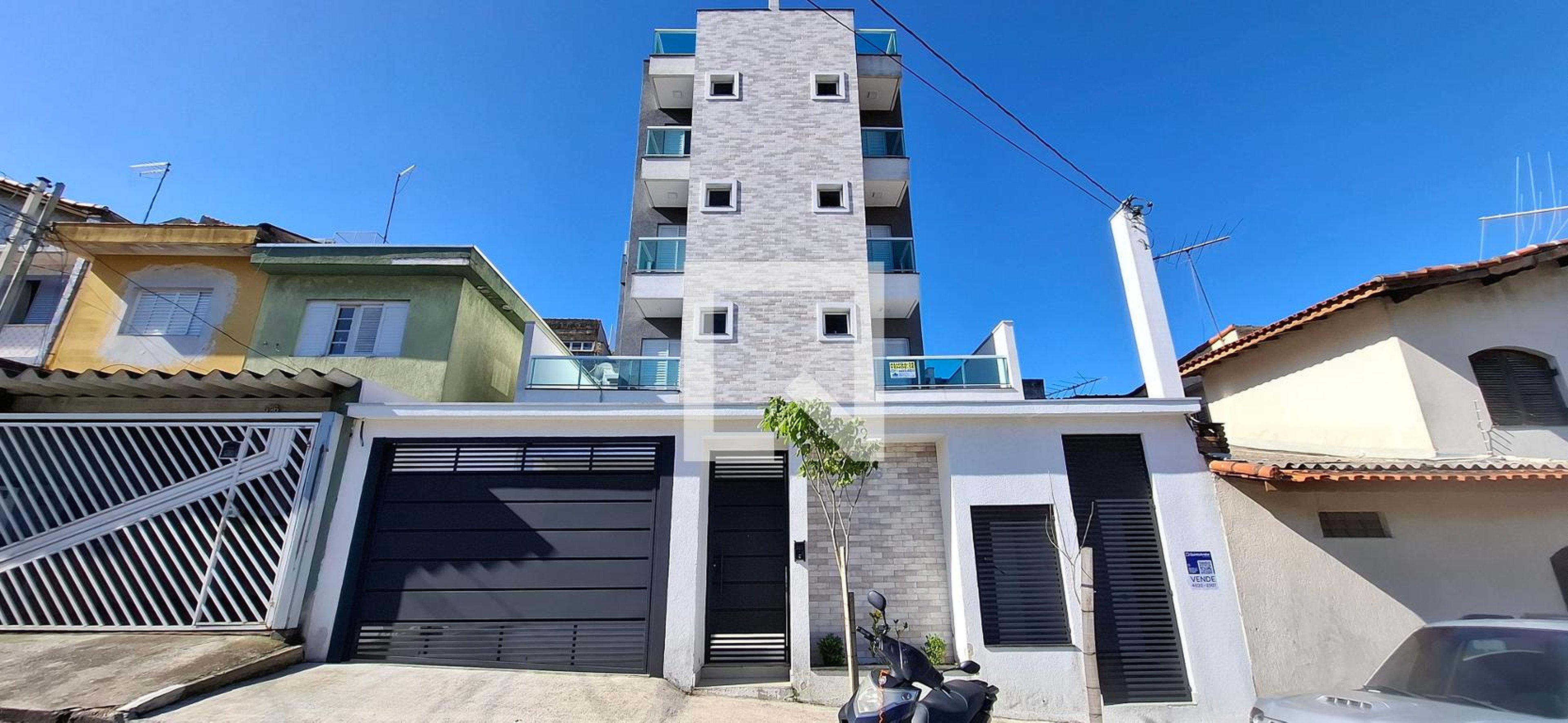 Fachada Condomínio em Rua Trípoli, 226