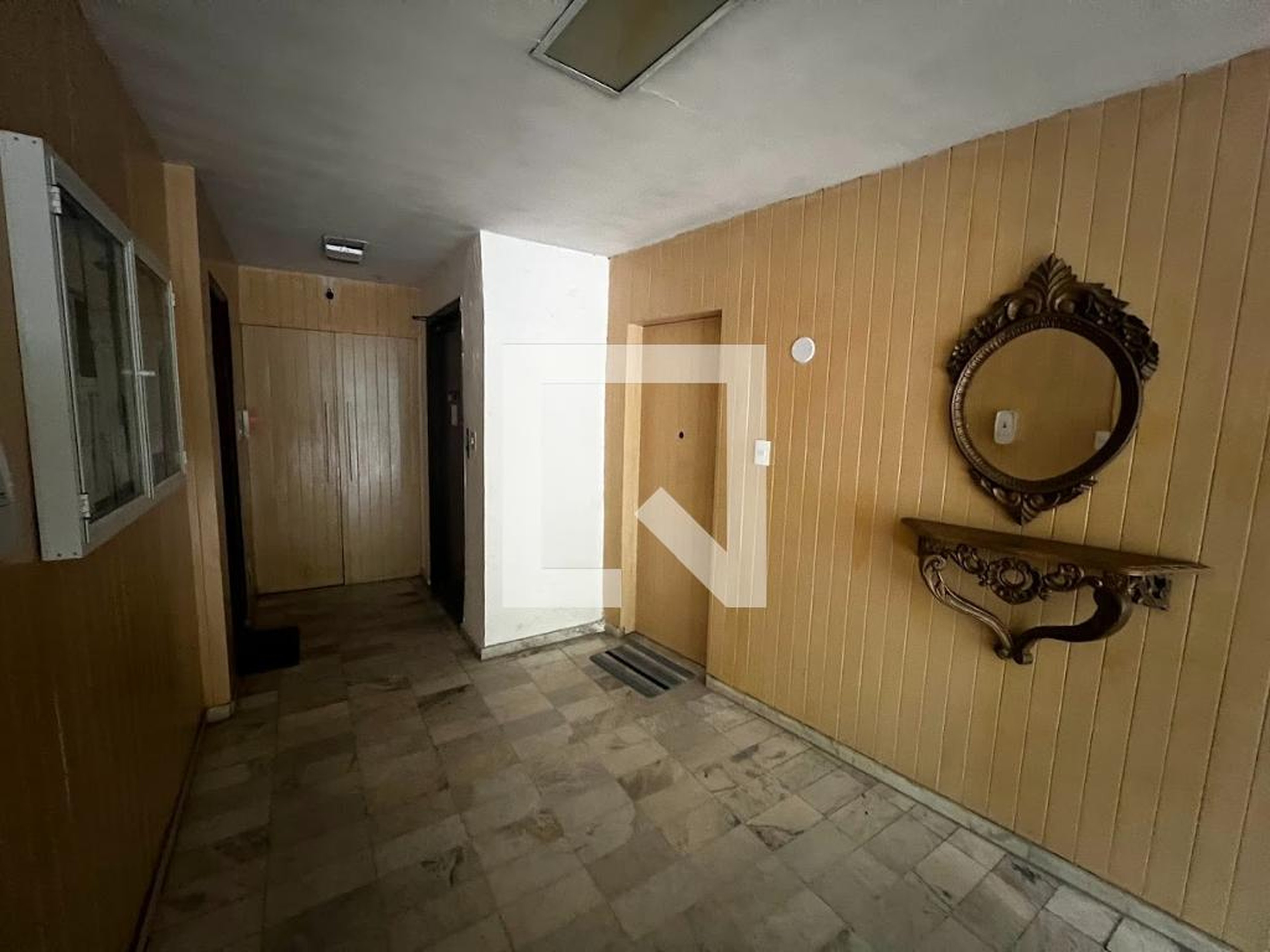 Hall social - Edifício Antares Um