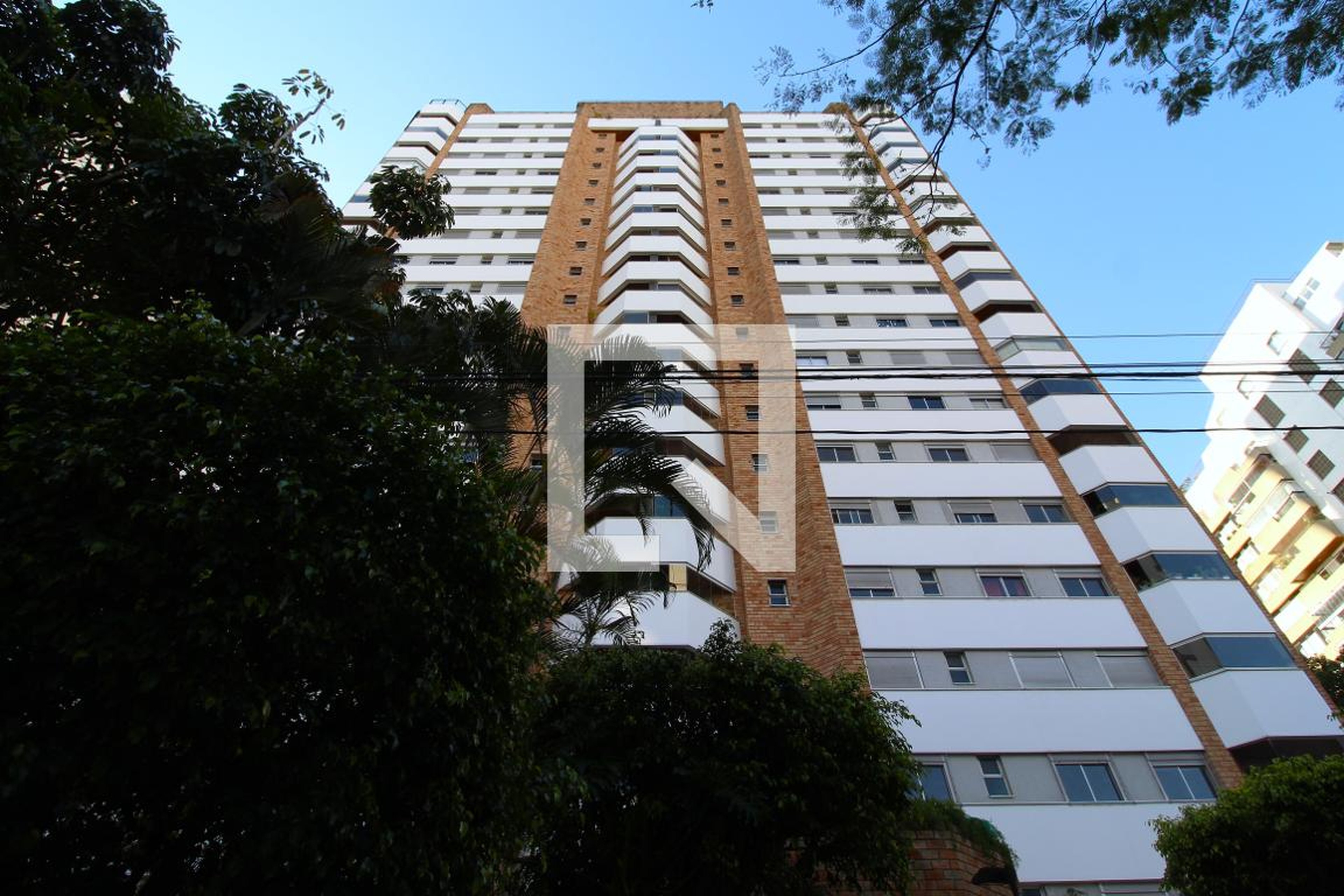 Fachada do Prédio Condomínio Atlantis