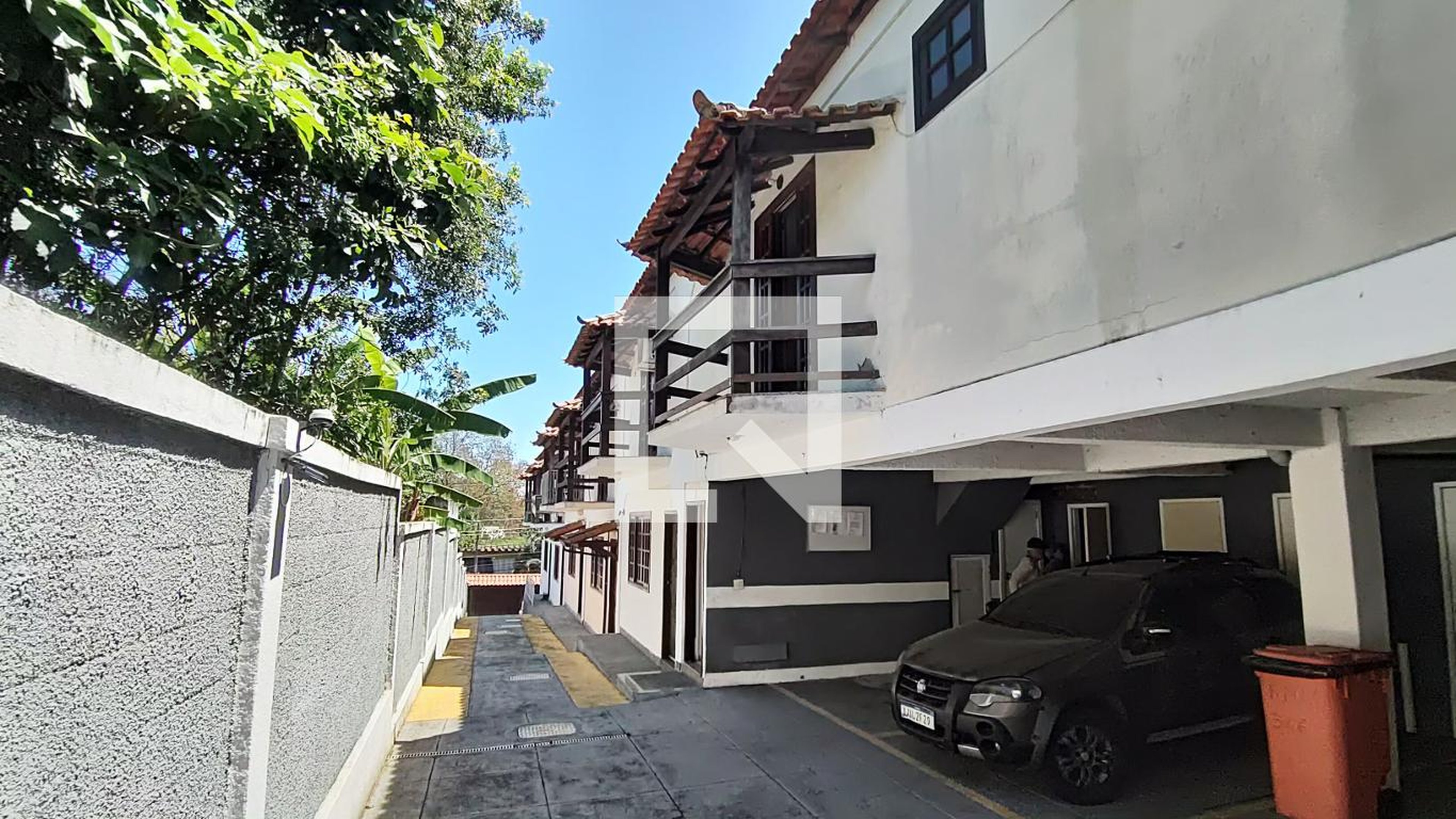 Área comum - Em Rua Renato Meira Lima, 346