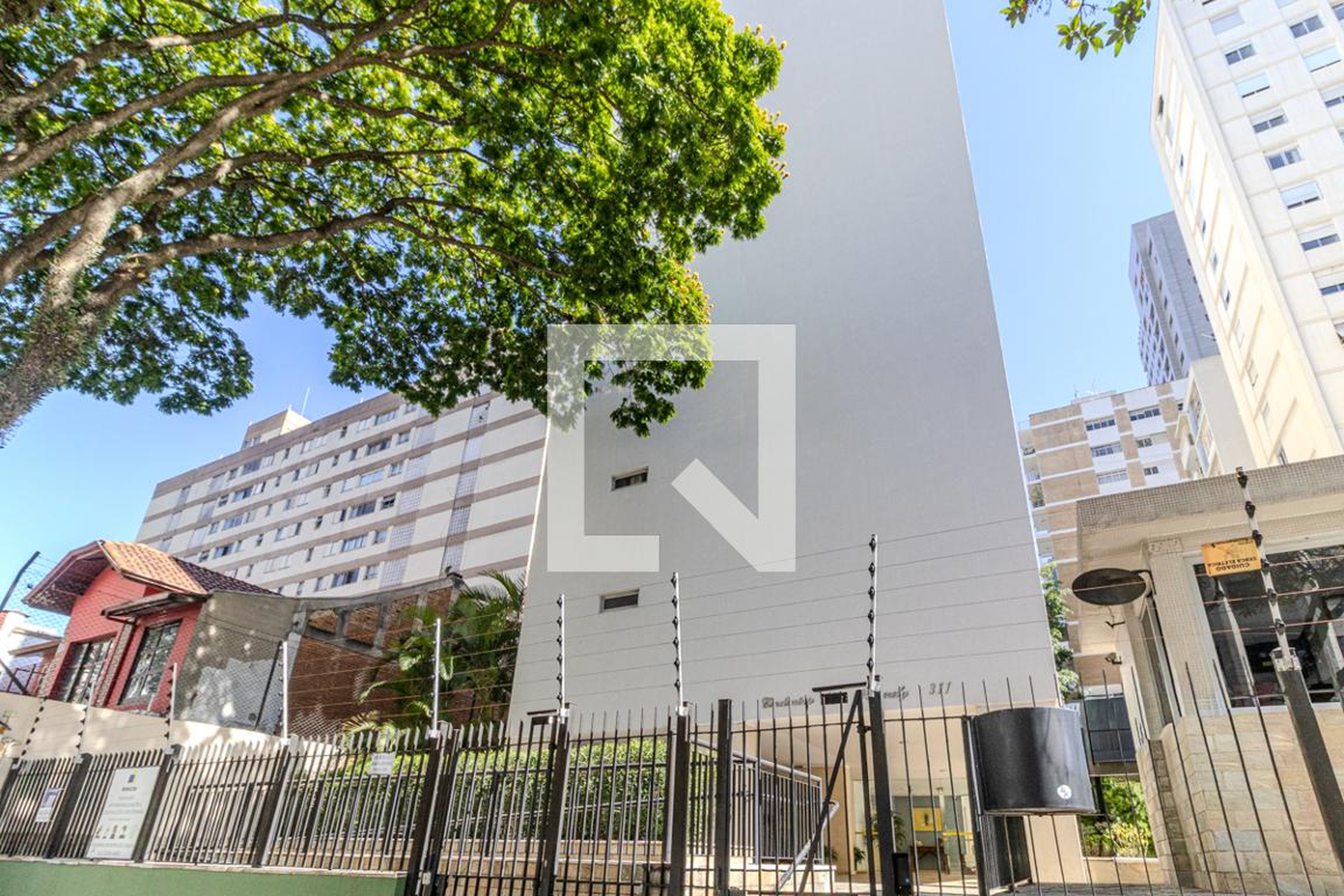 Fachada Edifício Piqueroby