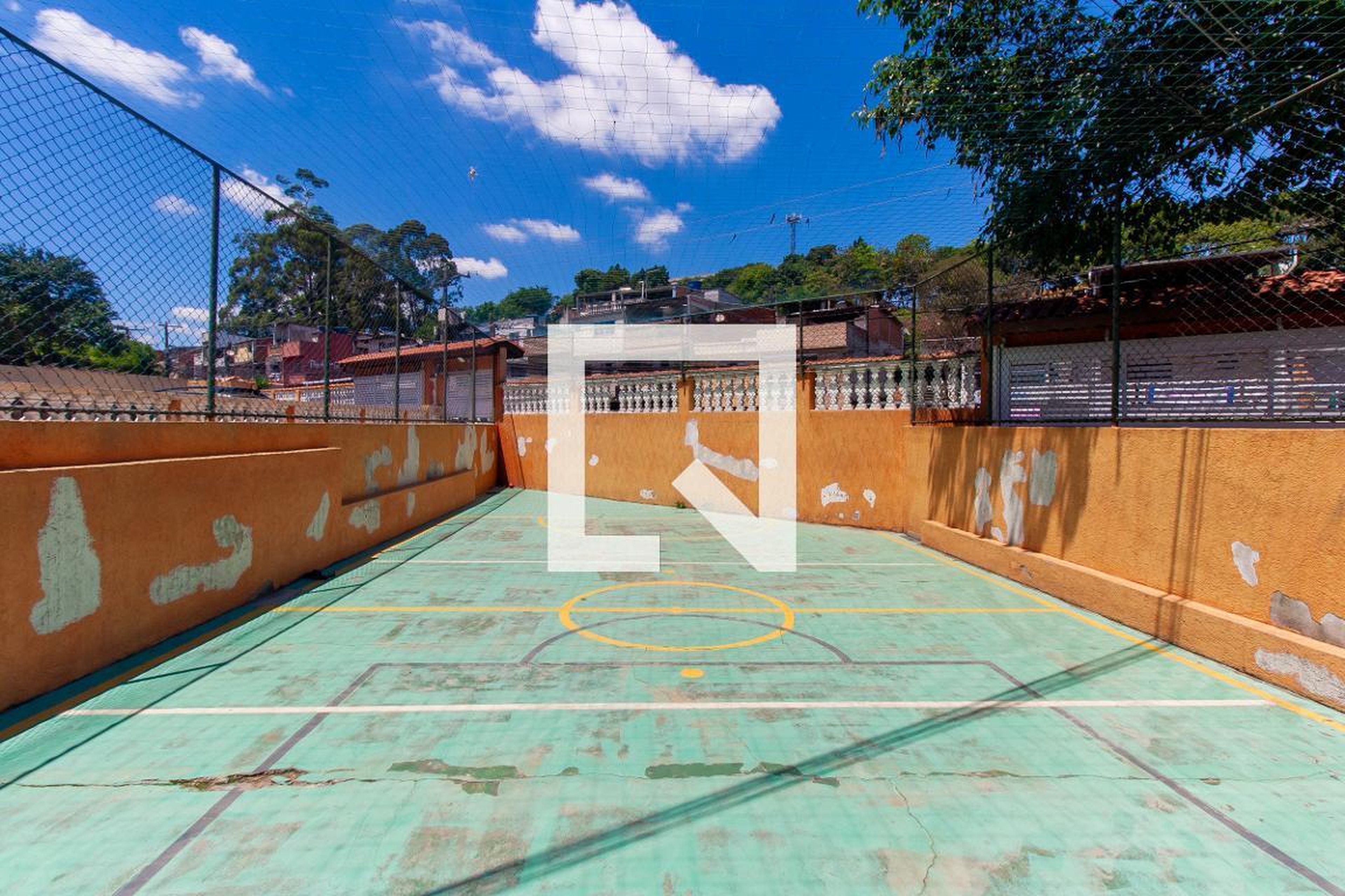 Quadra Esportiva - Almiscareira LL