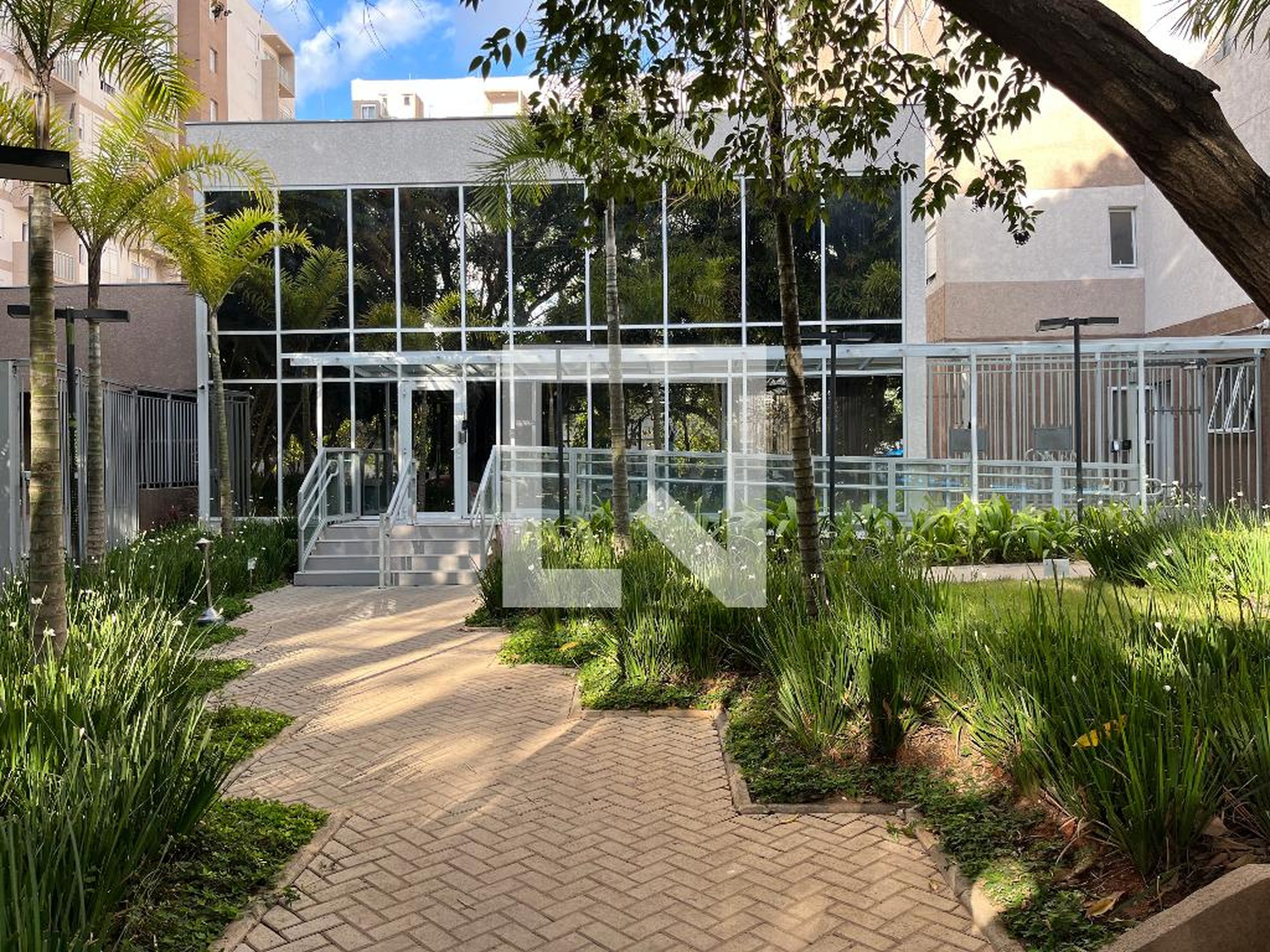 Fachada do Prédio Condomínio Viva Benx Lapa