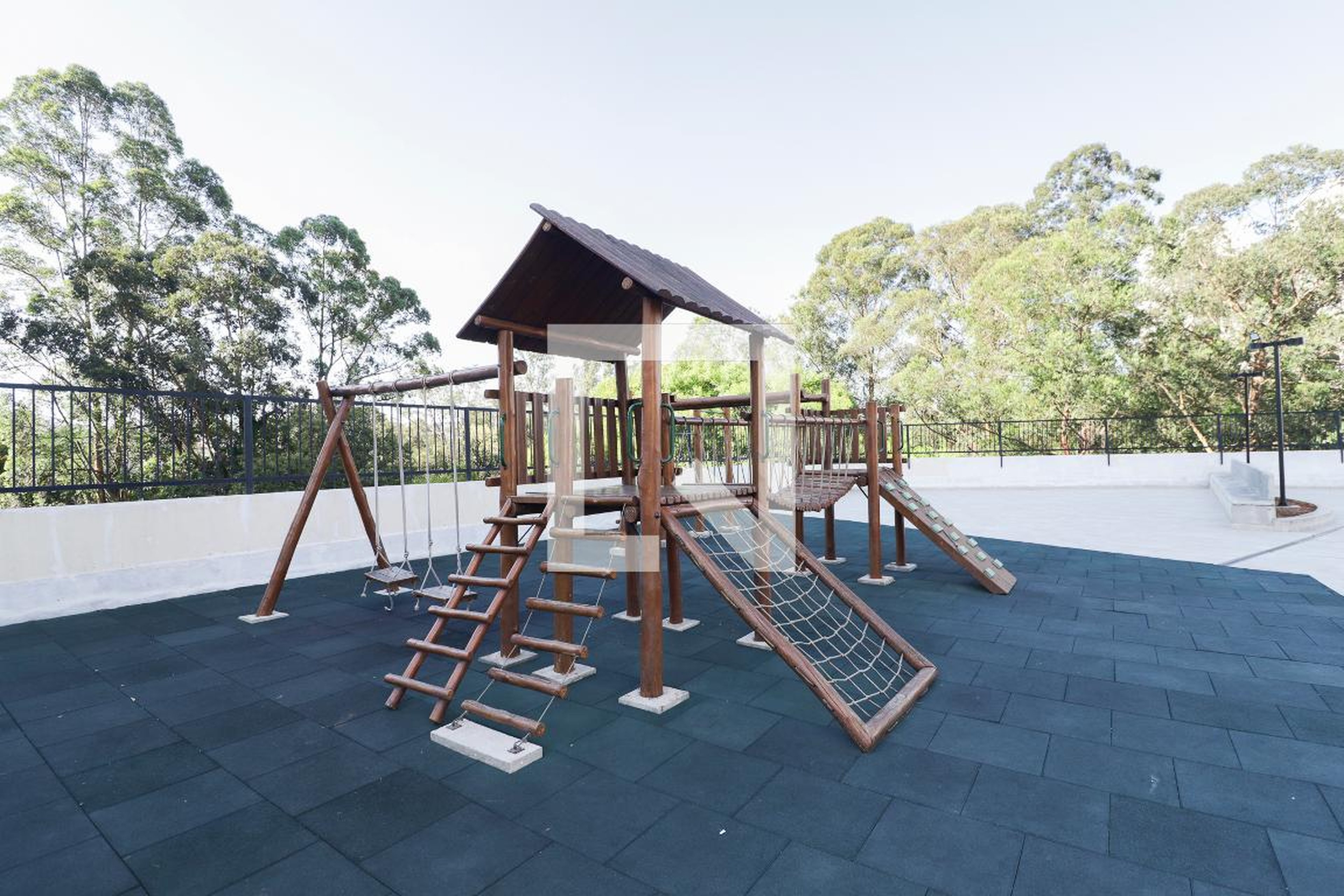 Playground - Conjunto Residencial Bois Bologne