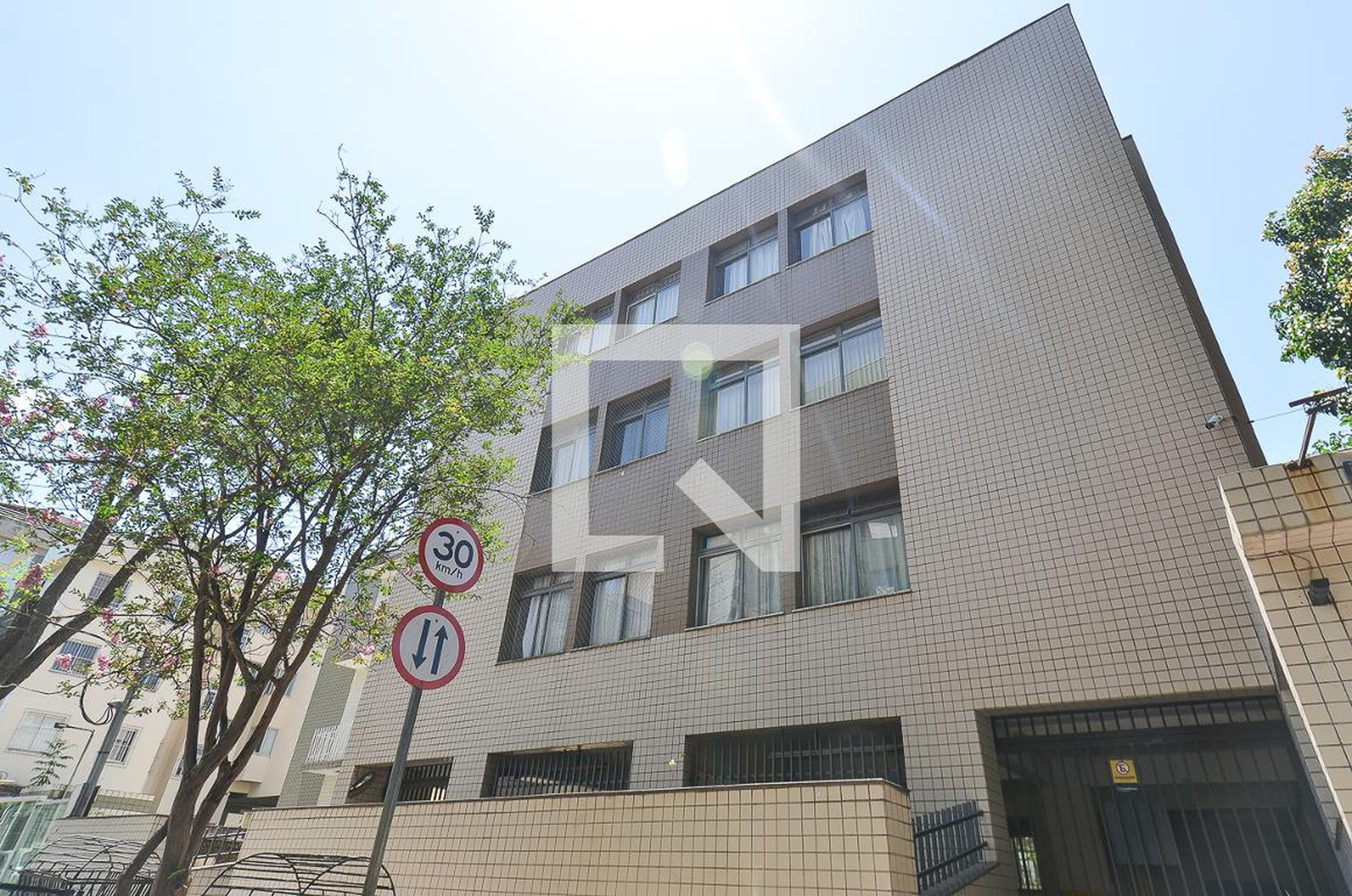 Fachada Edifício Simao Rodrigues