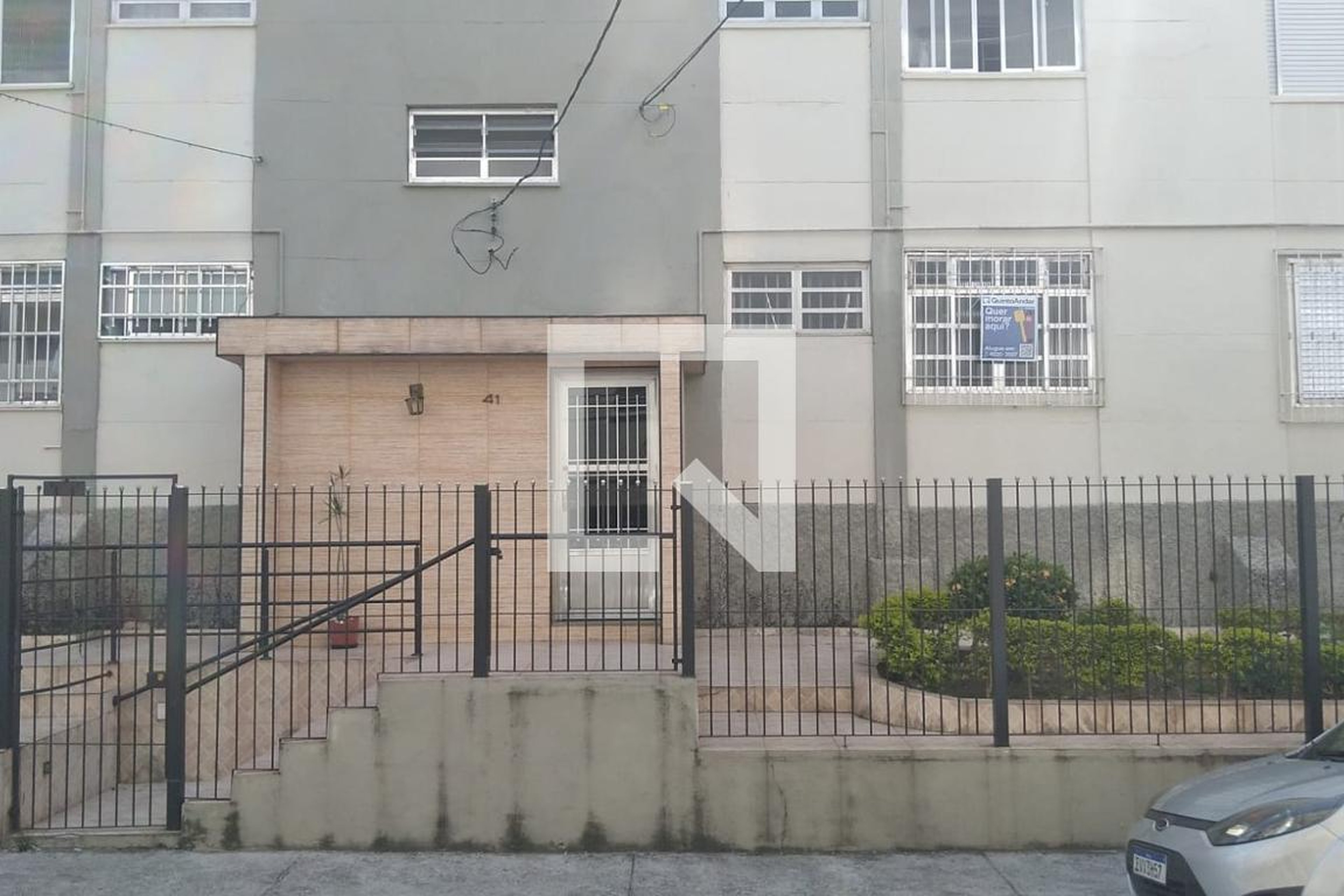 Fachada Condomínio em Rua Celina Guinle de Paula Machado, 41