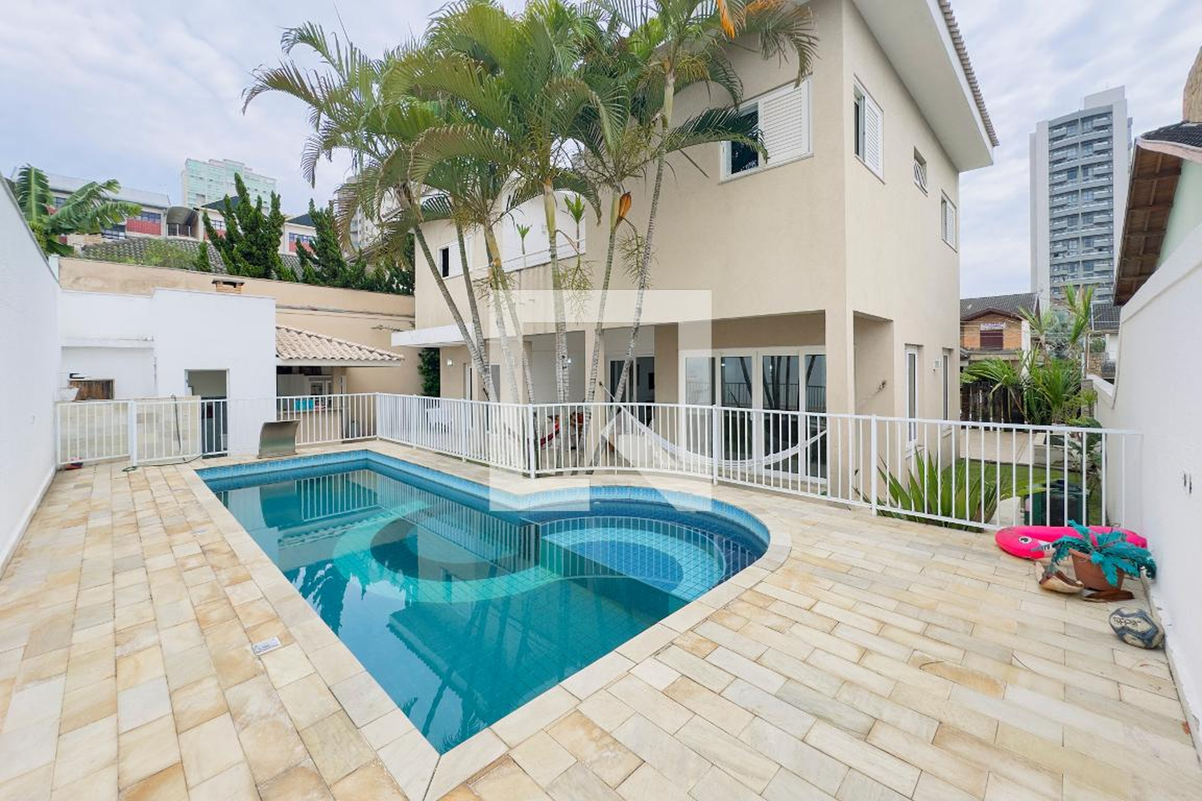 Área comum Condomínio em Rua José Sérgio Faria, 38