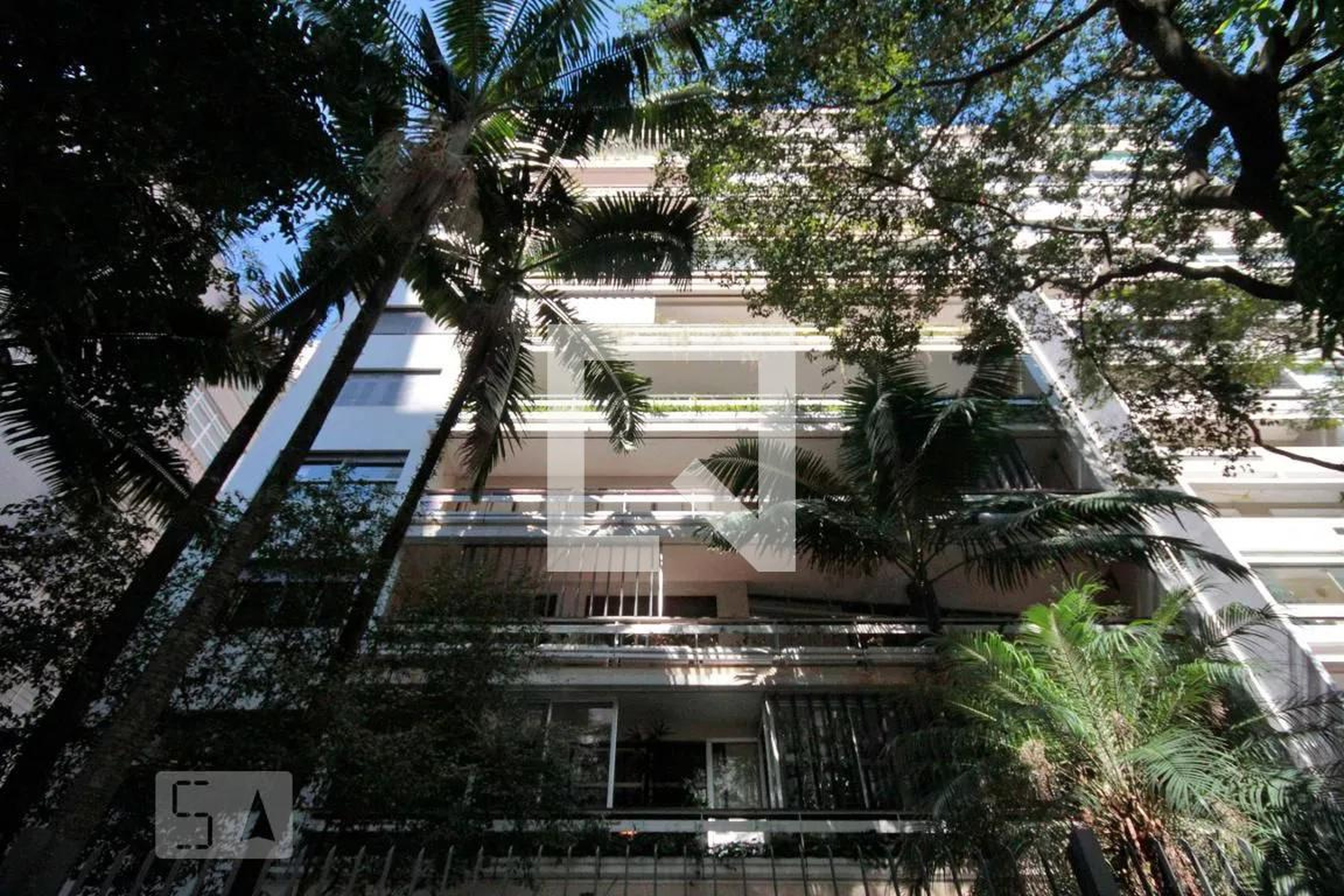 Fachada Condomínio Coral