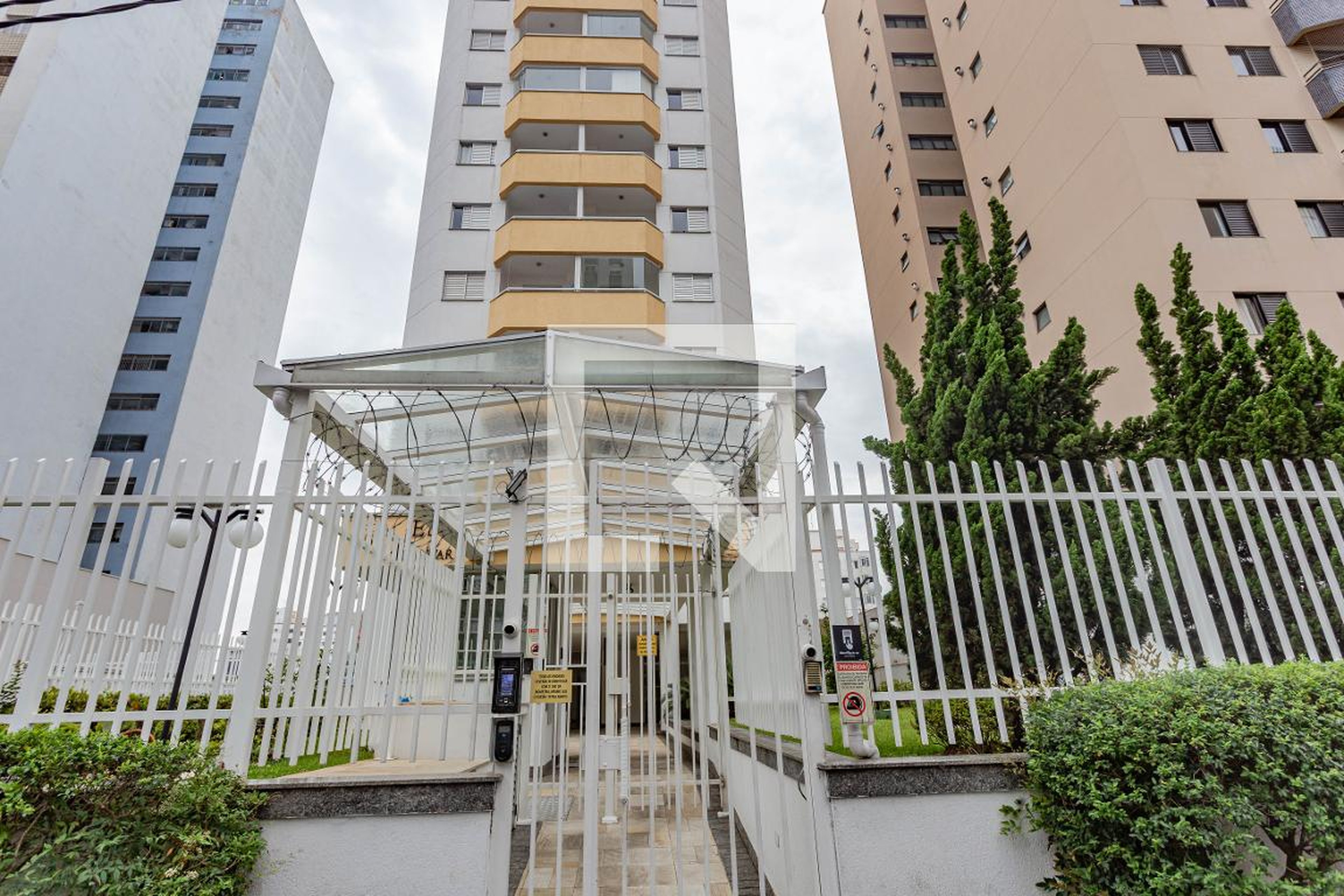 Fachada Edifício Himawari