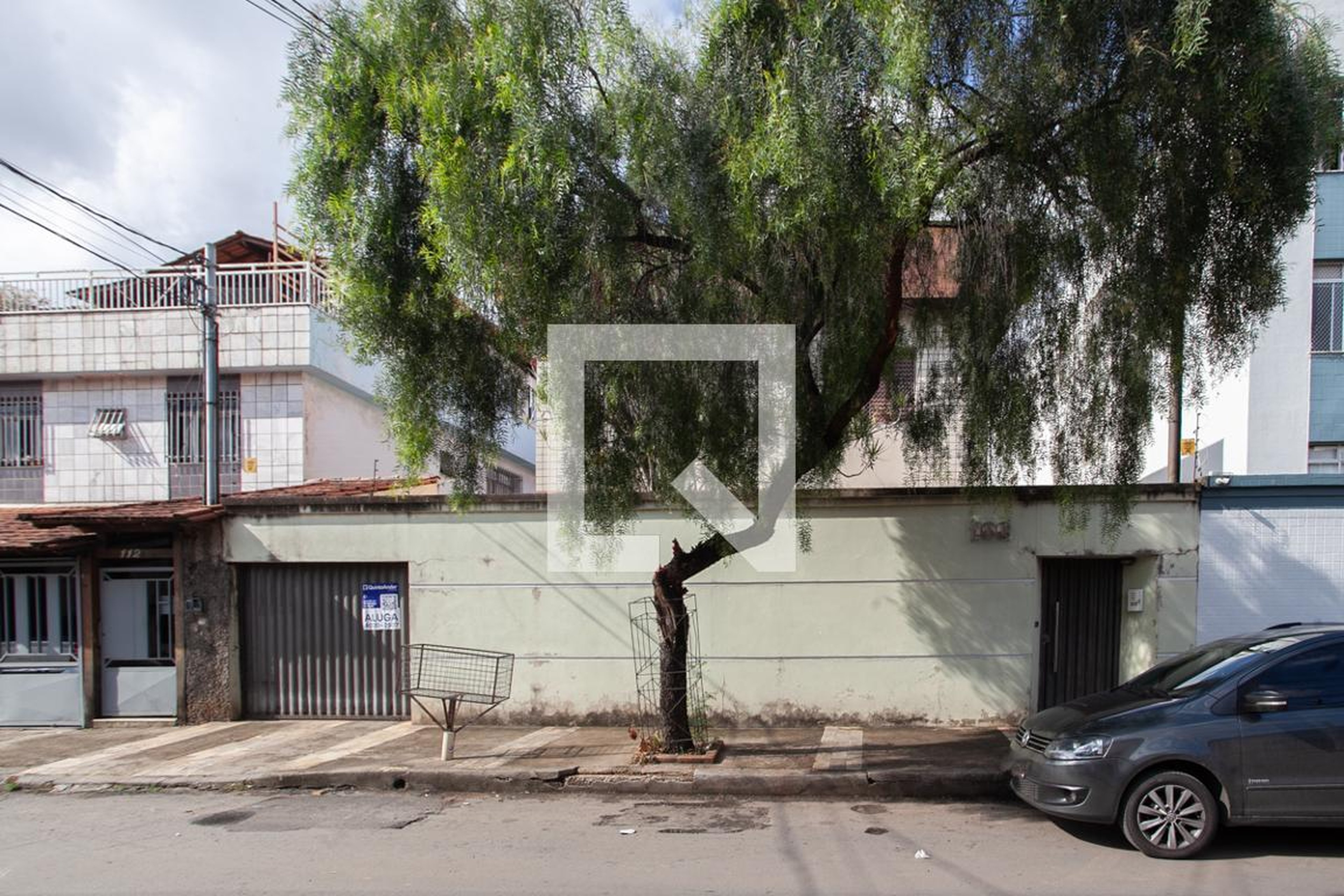 Fachada Condomínio em Rua Doutor João Miranda, 100