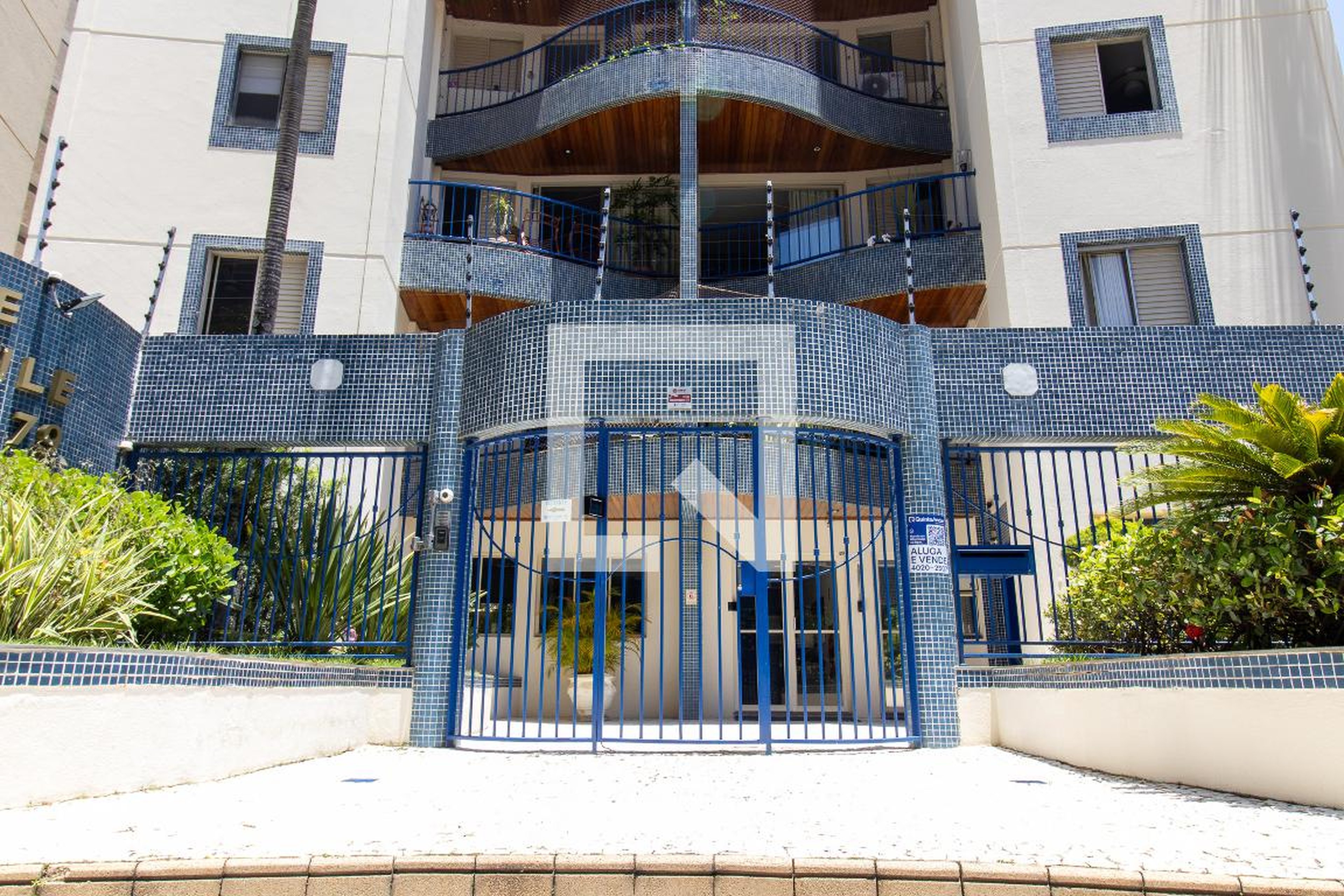 Fachada Condomínio Espace Mobile