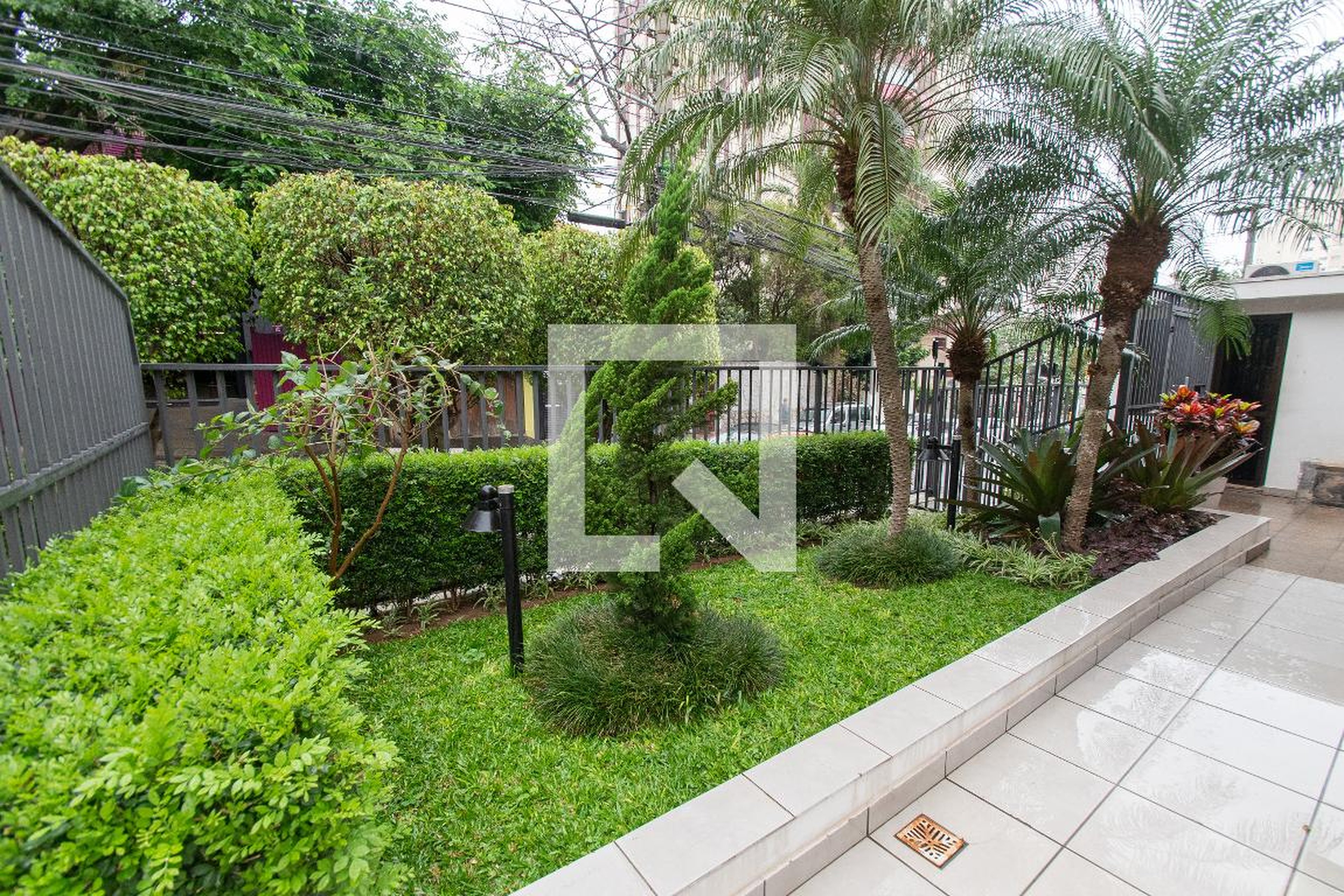 Área comum - Leon William Rassam