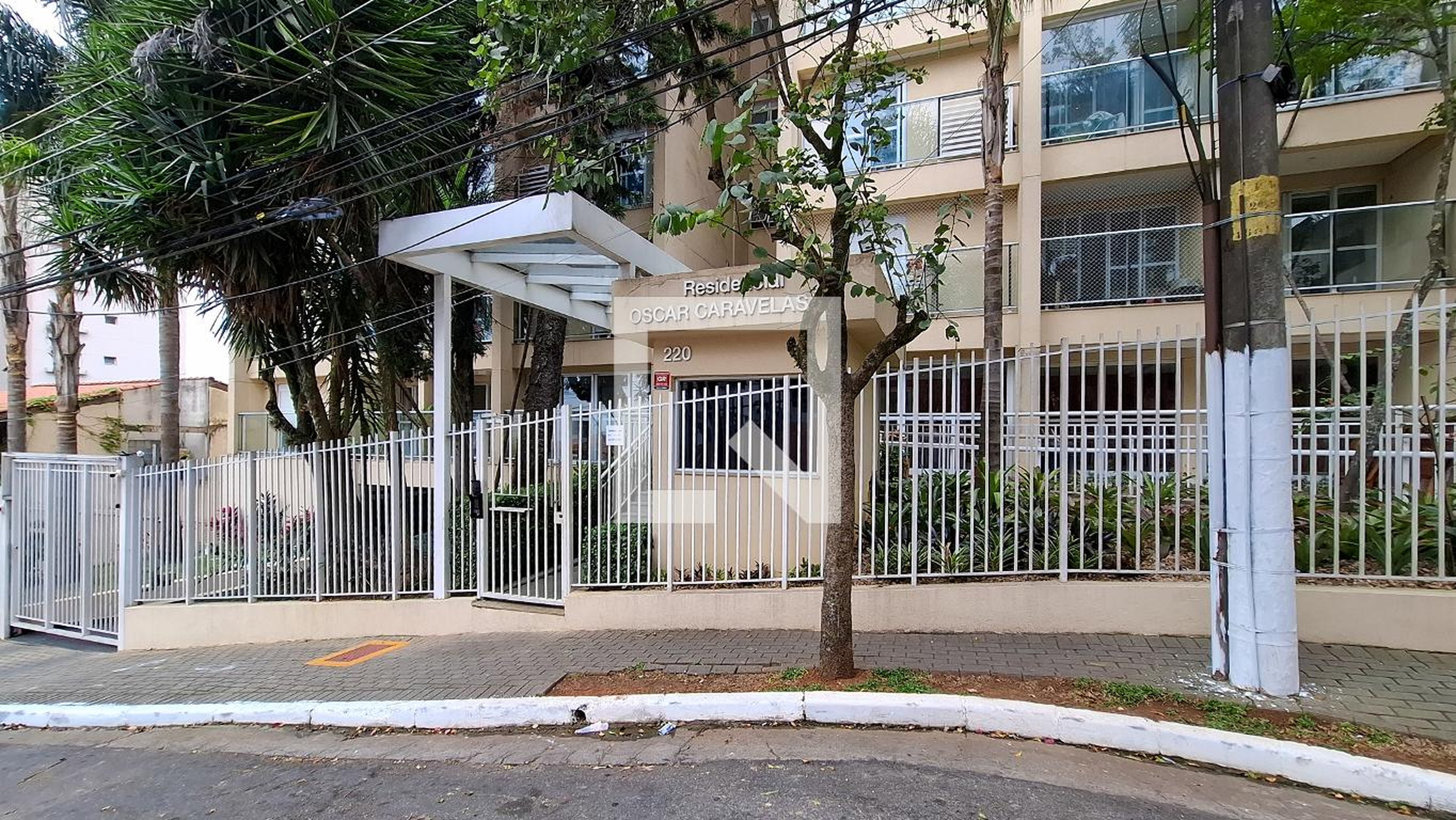 Fachada do Prédio Residencial Oscar Caravelas