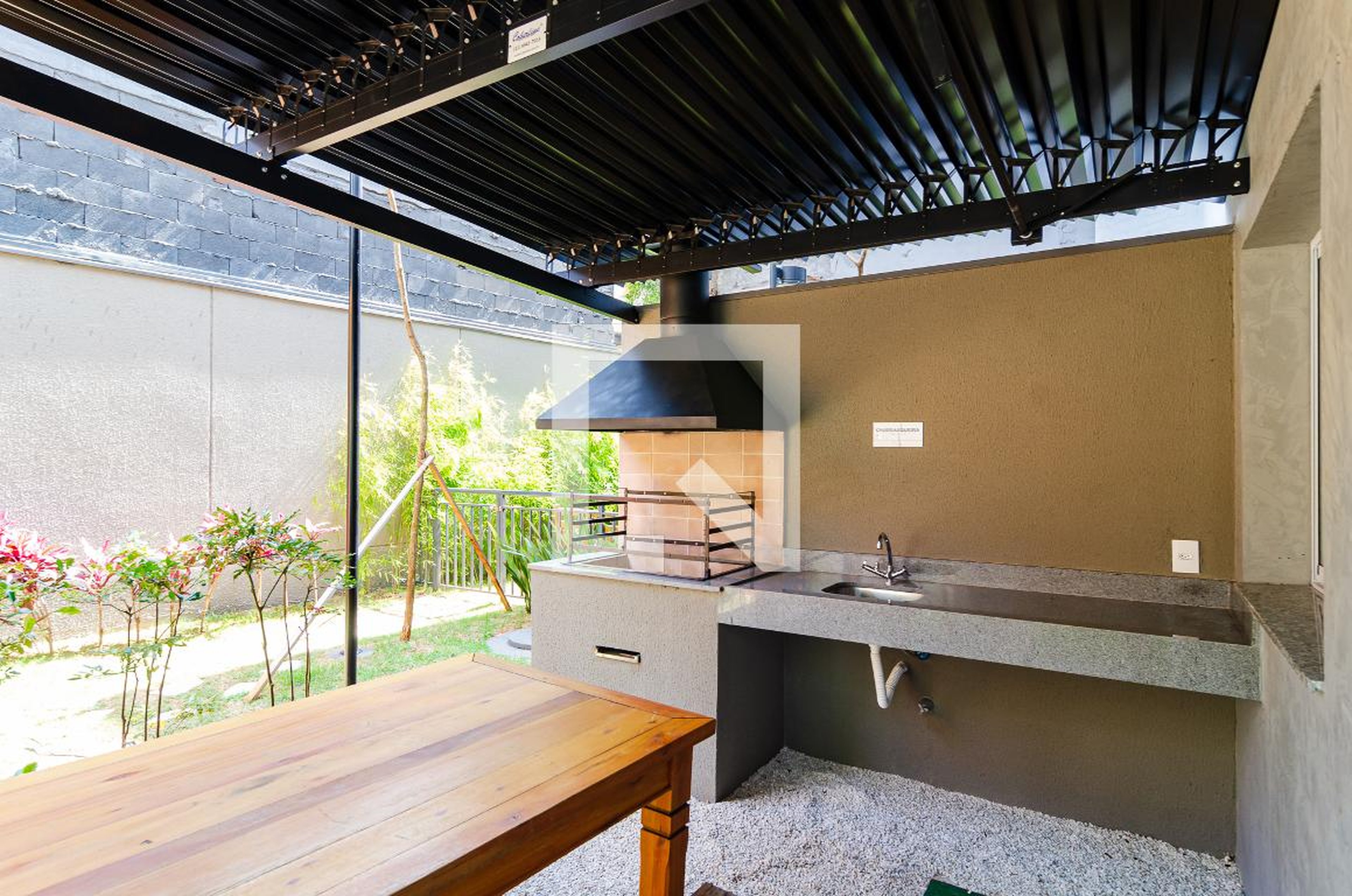 Churrasqueira 2 - Free Praça da Árvore