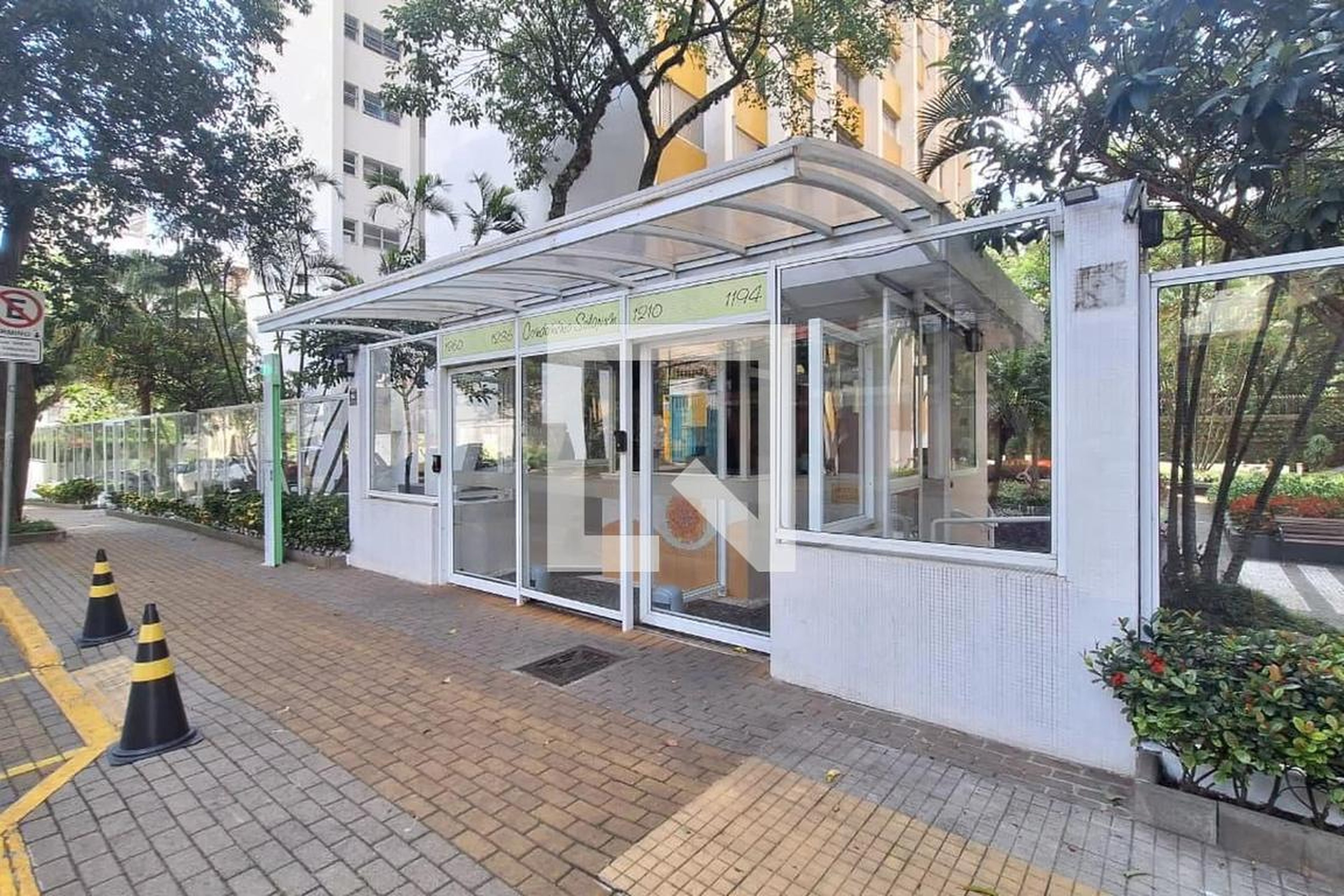 Fachada Condomínio solarium