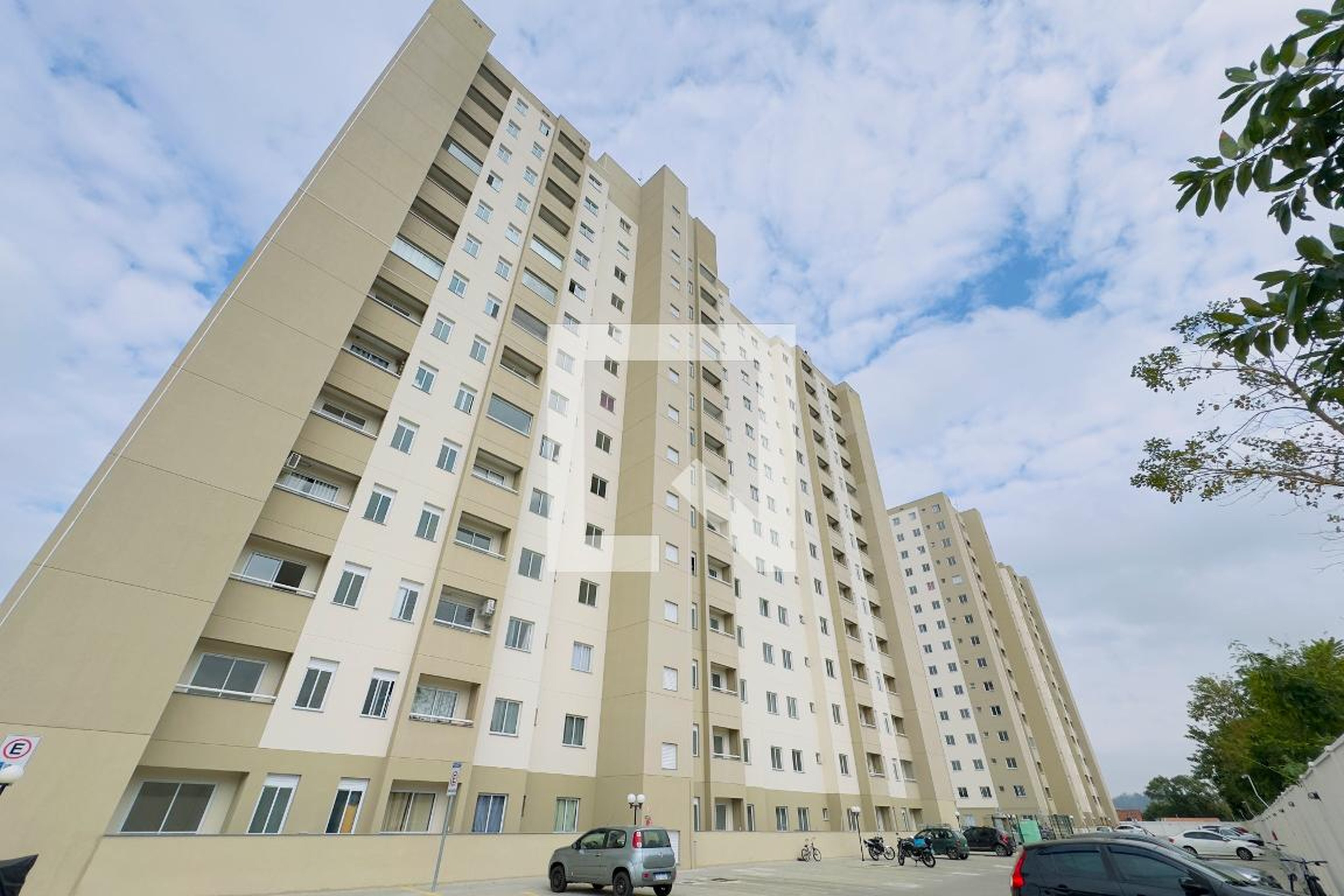 Fachada Condomínio Aurora Residence