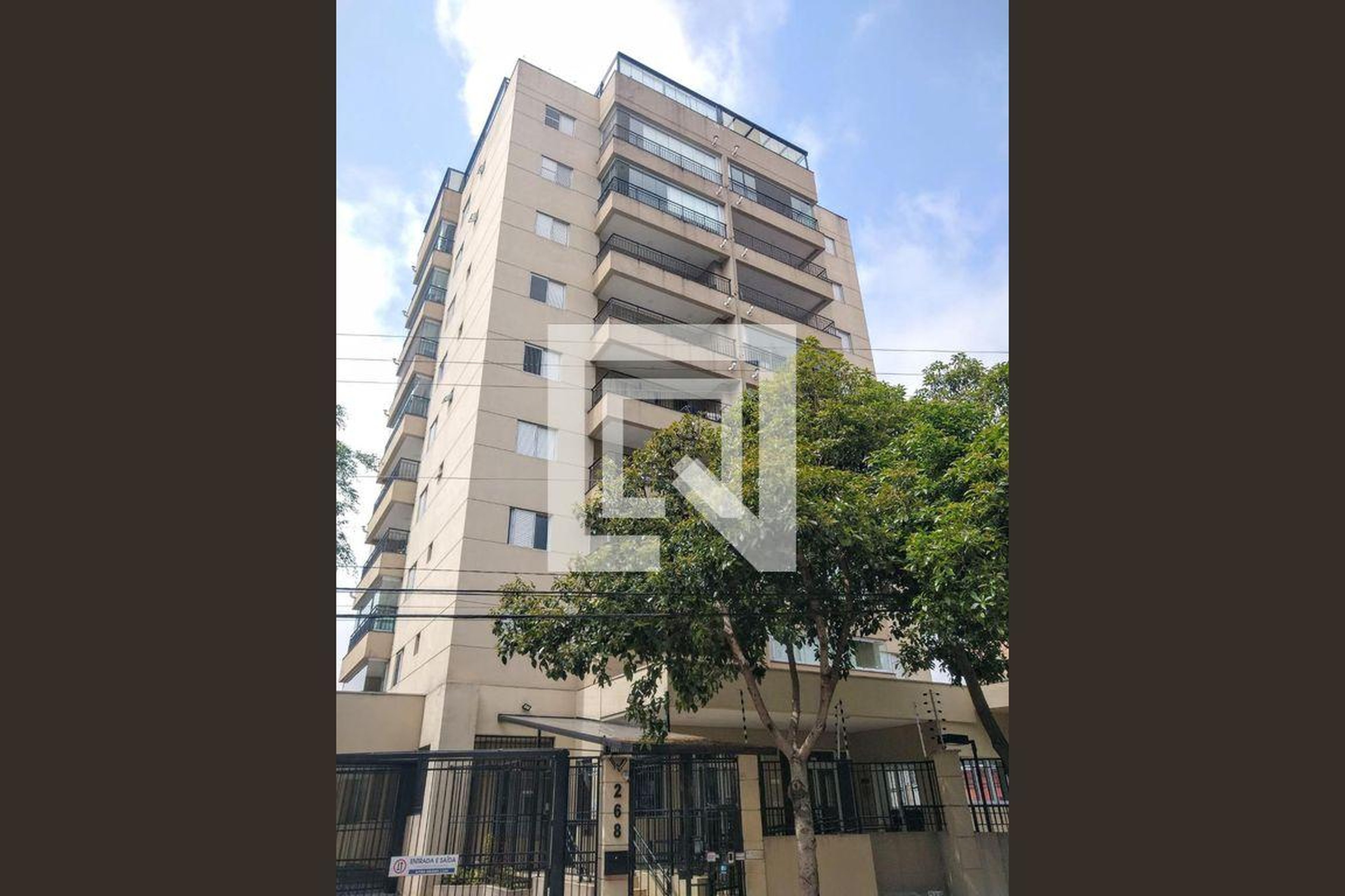 Fachada do Prédio Condomínio Tramway