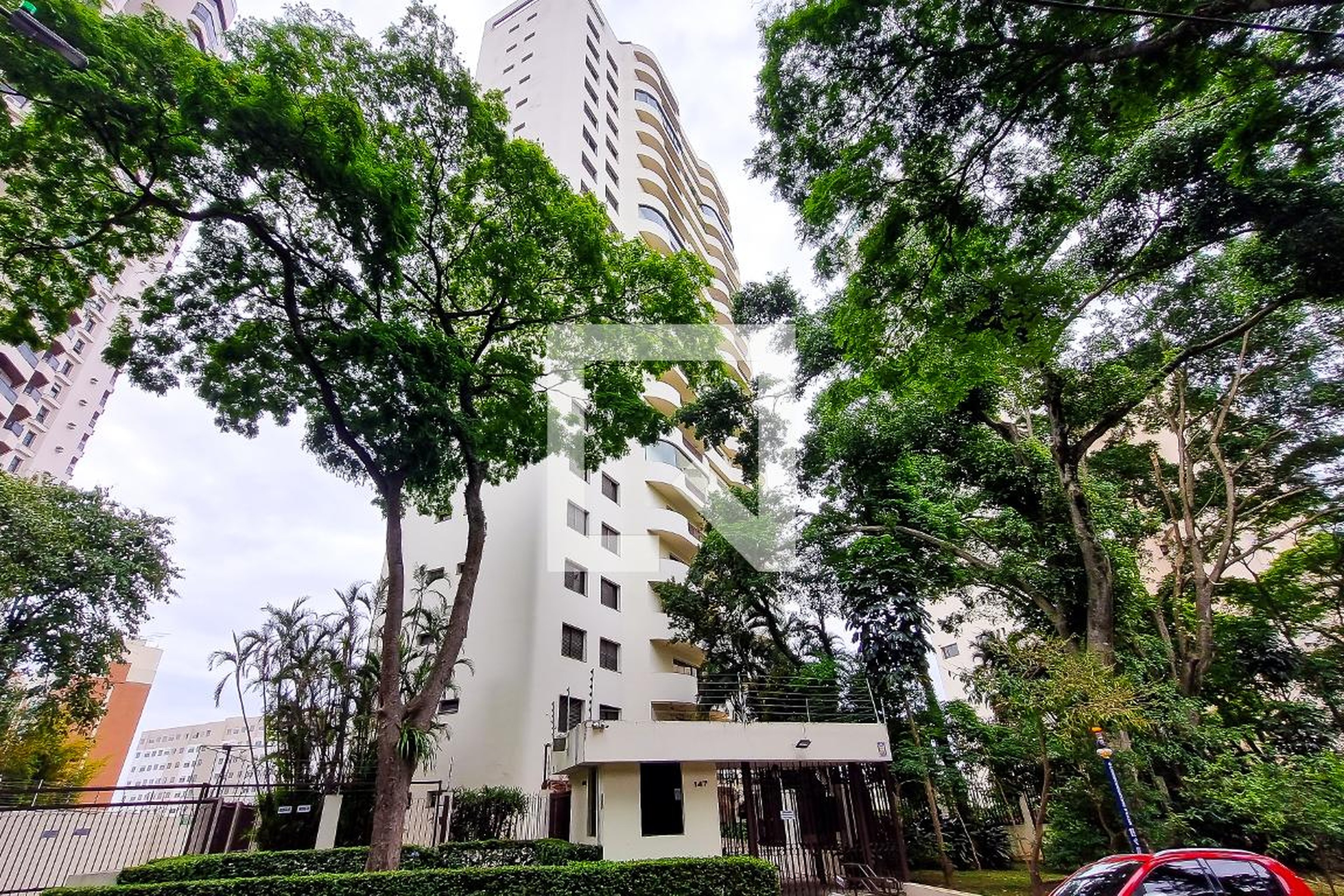 Fachada Condomínio Beverly Hills