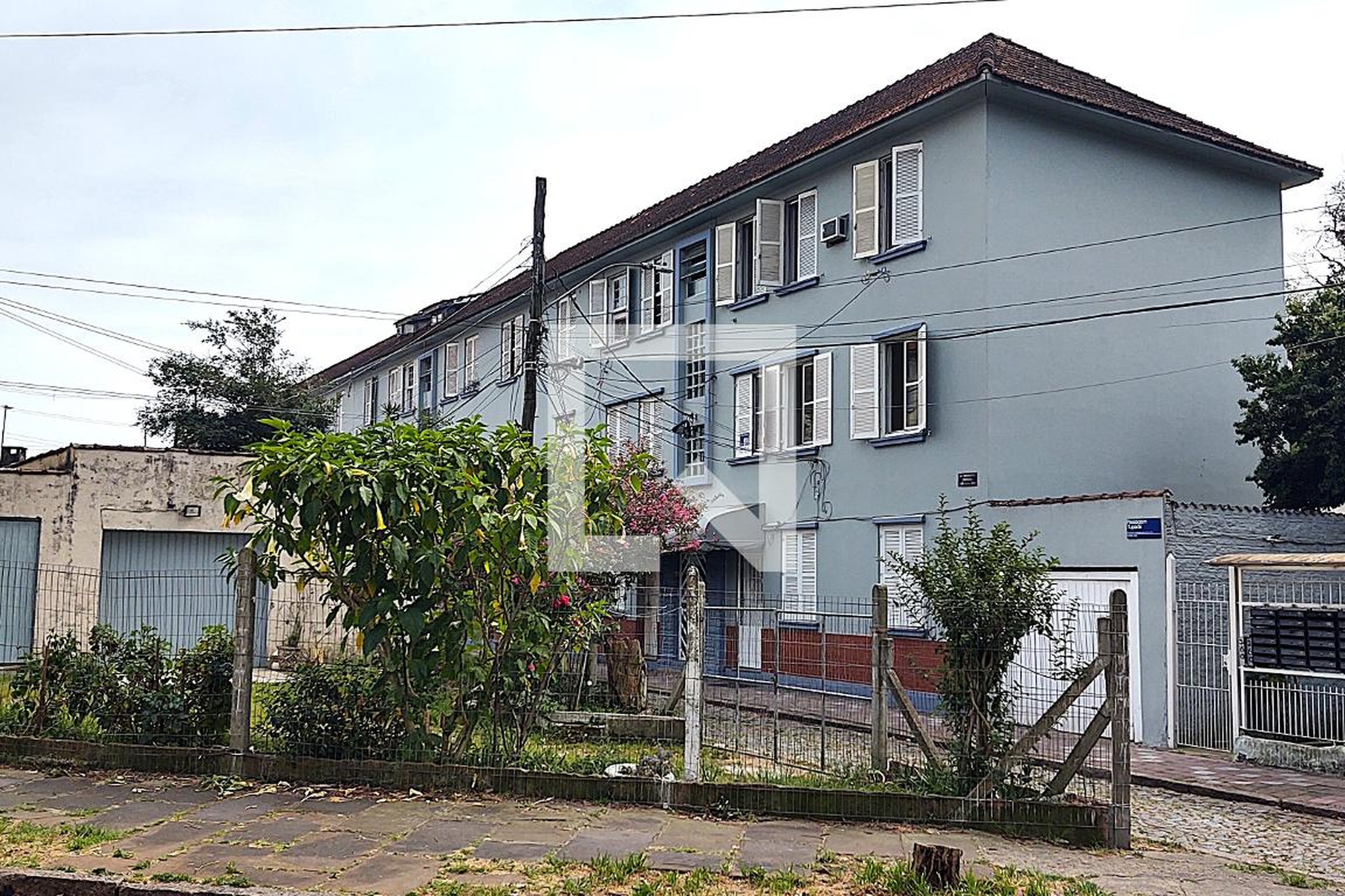 Fachada do Prédio Condomínio em Rua Tuparaí, 248