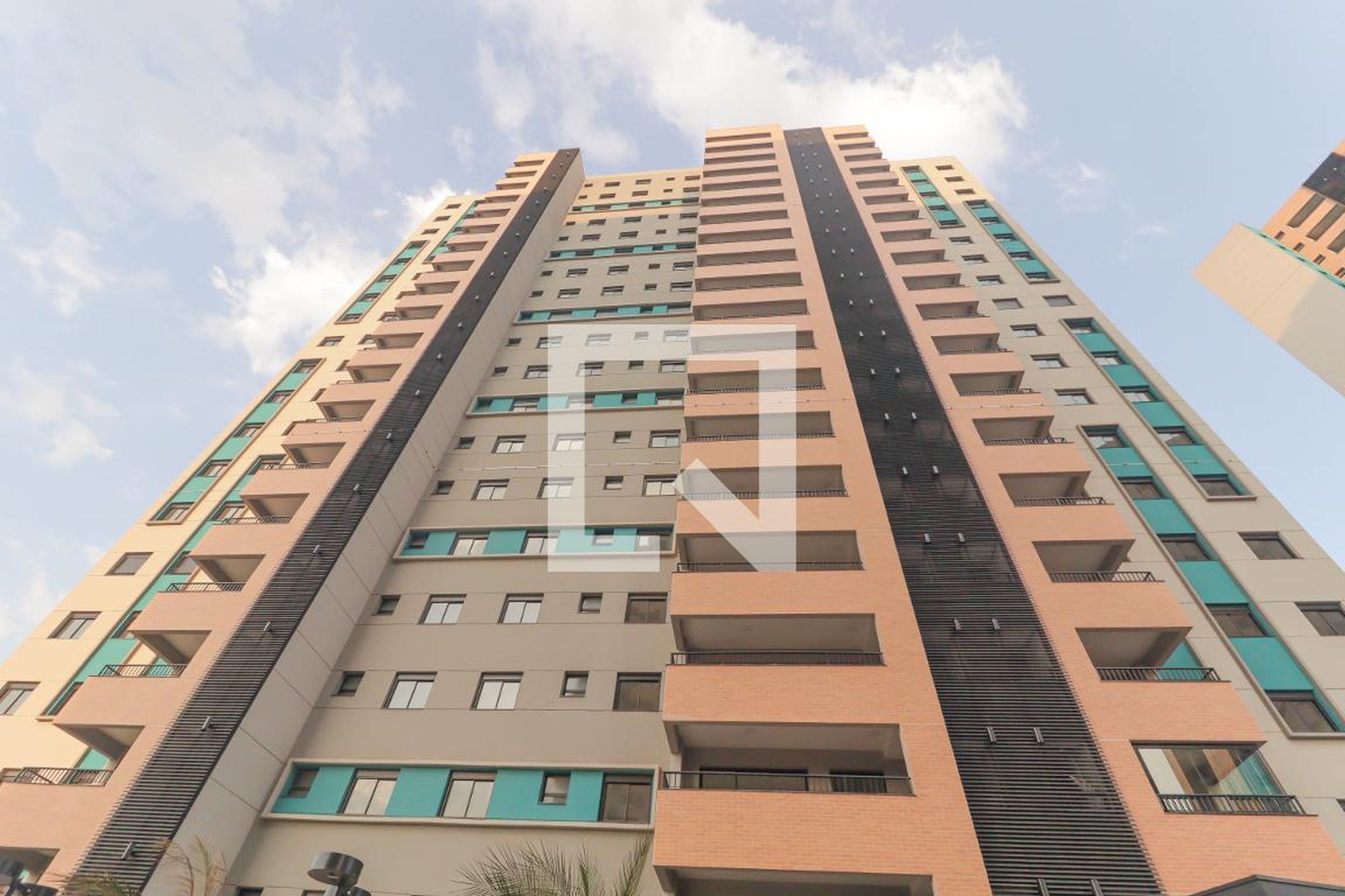 Fachada Condomínio em Avenida Caetano Gornati, 245