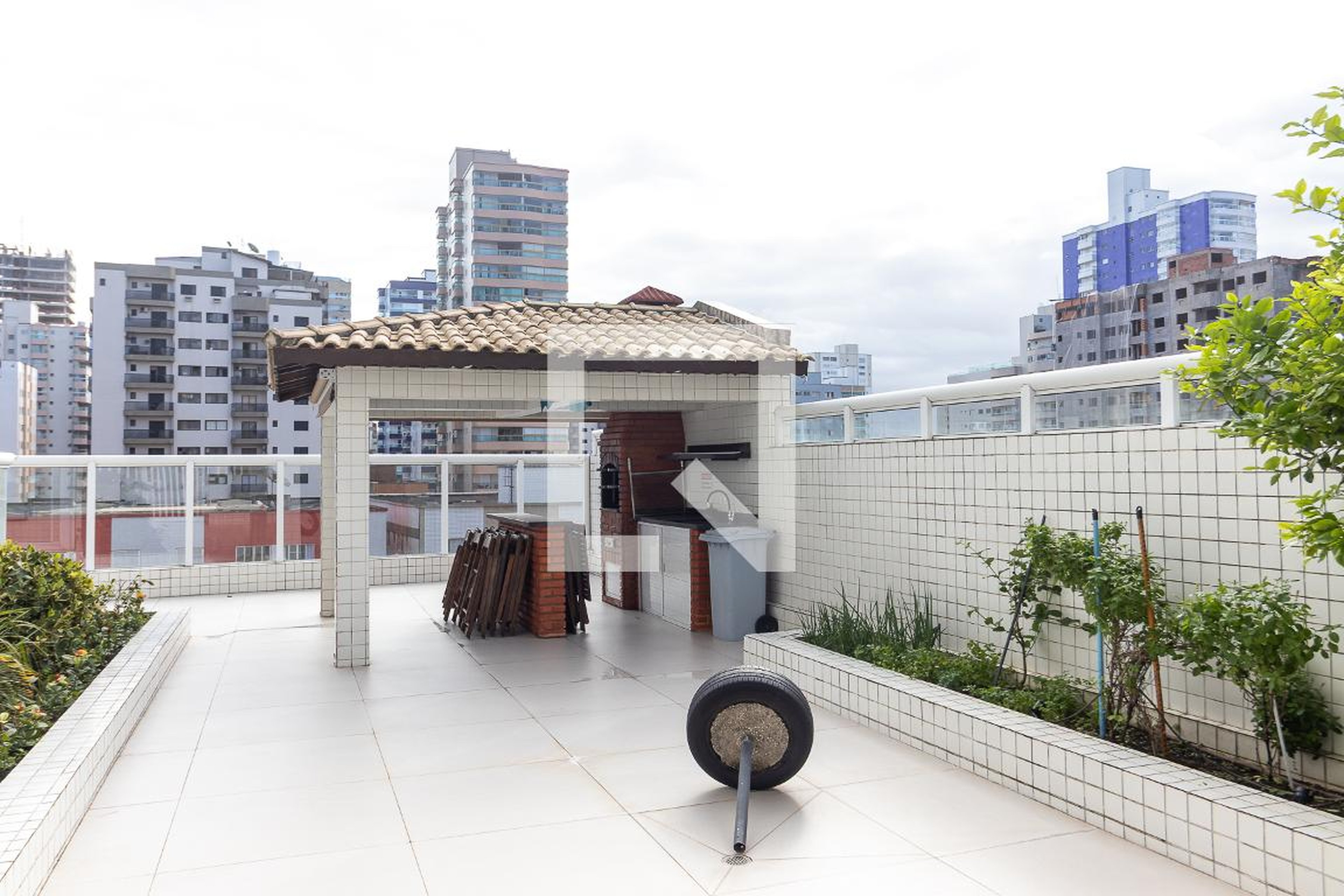 Churrasqueira - Residencial José Roberto Garcia 2