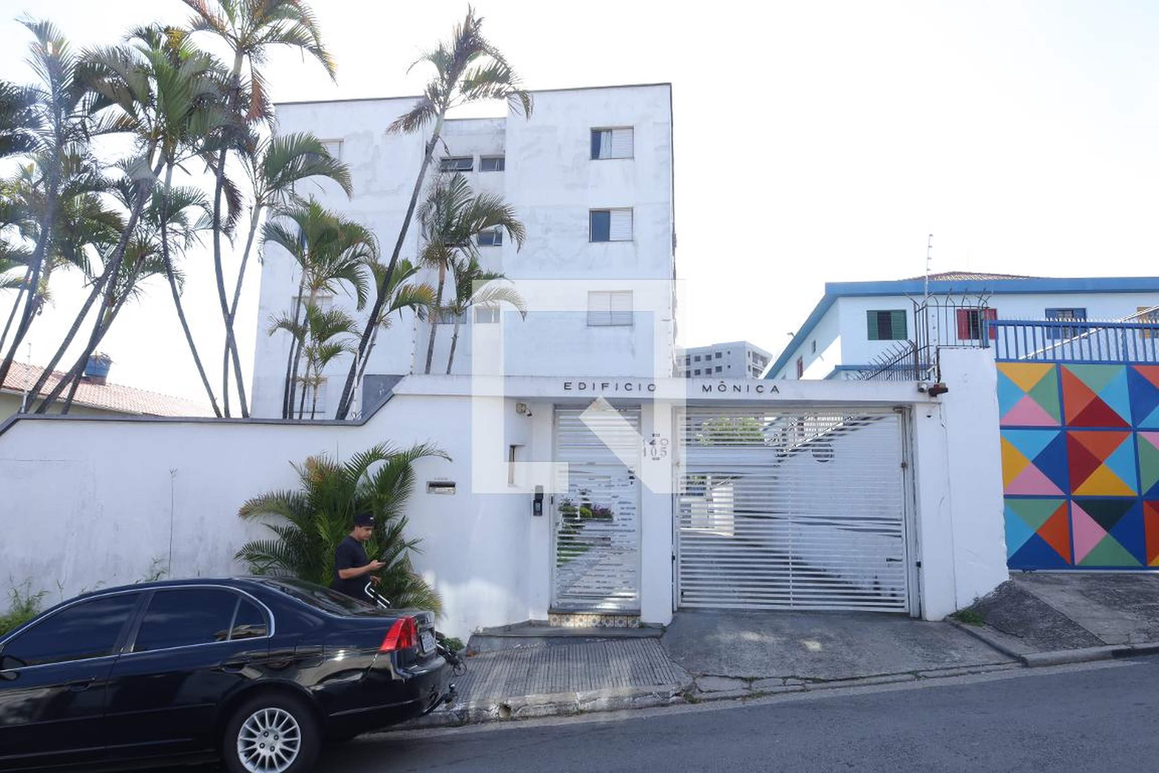 Fachada do condomínio Edifício Mônica