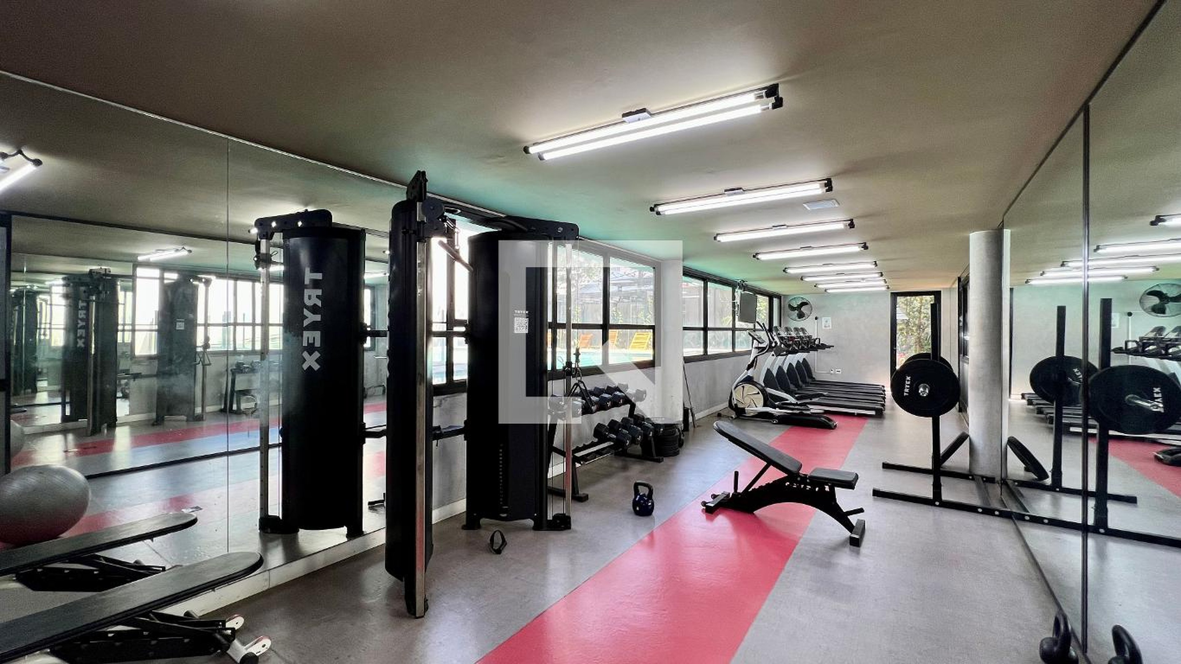 Academia - V Xchange