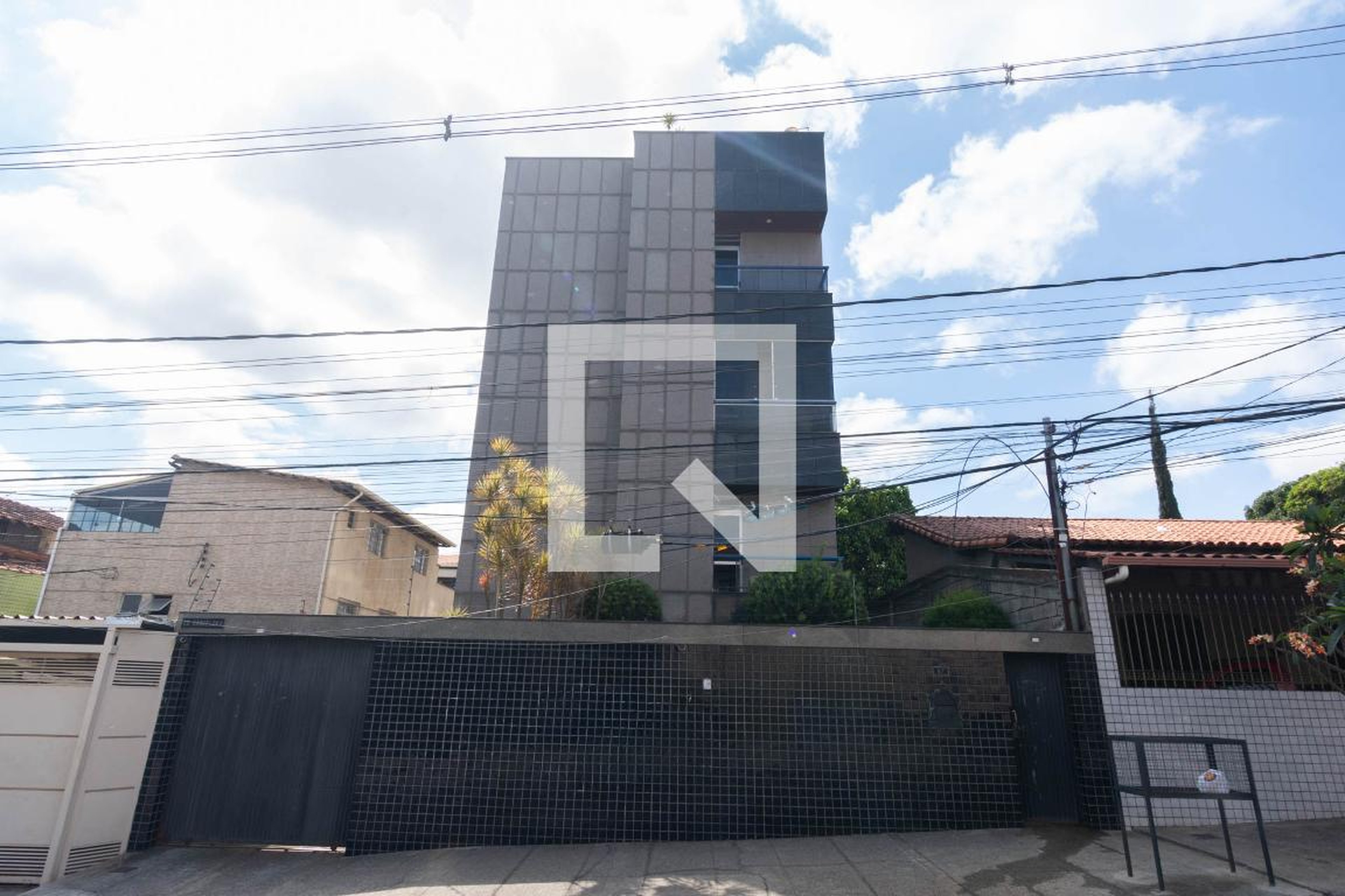 Fachada Condomínio em Rua Barcelona, 97