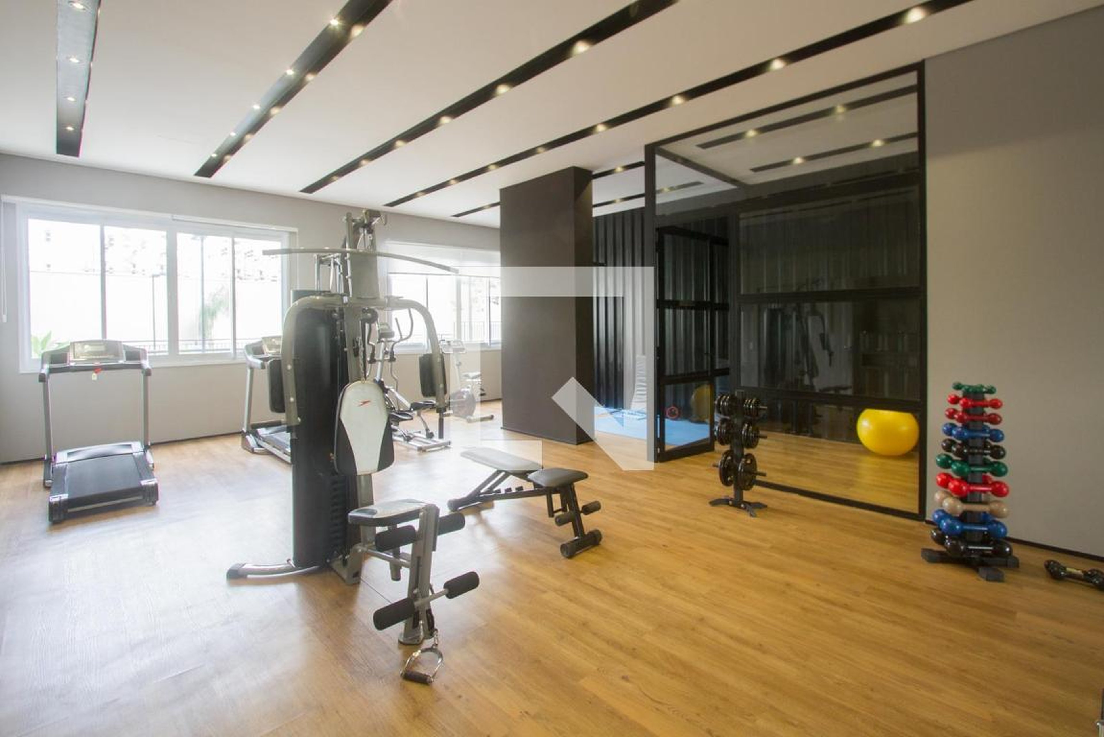 Academia - Constantino Campo Belo