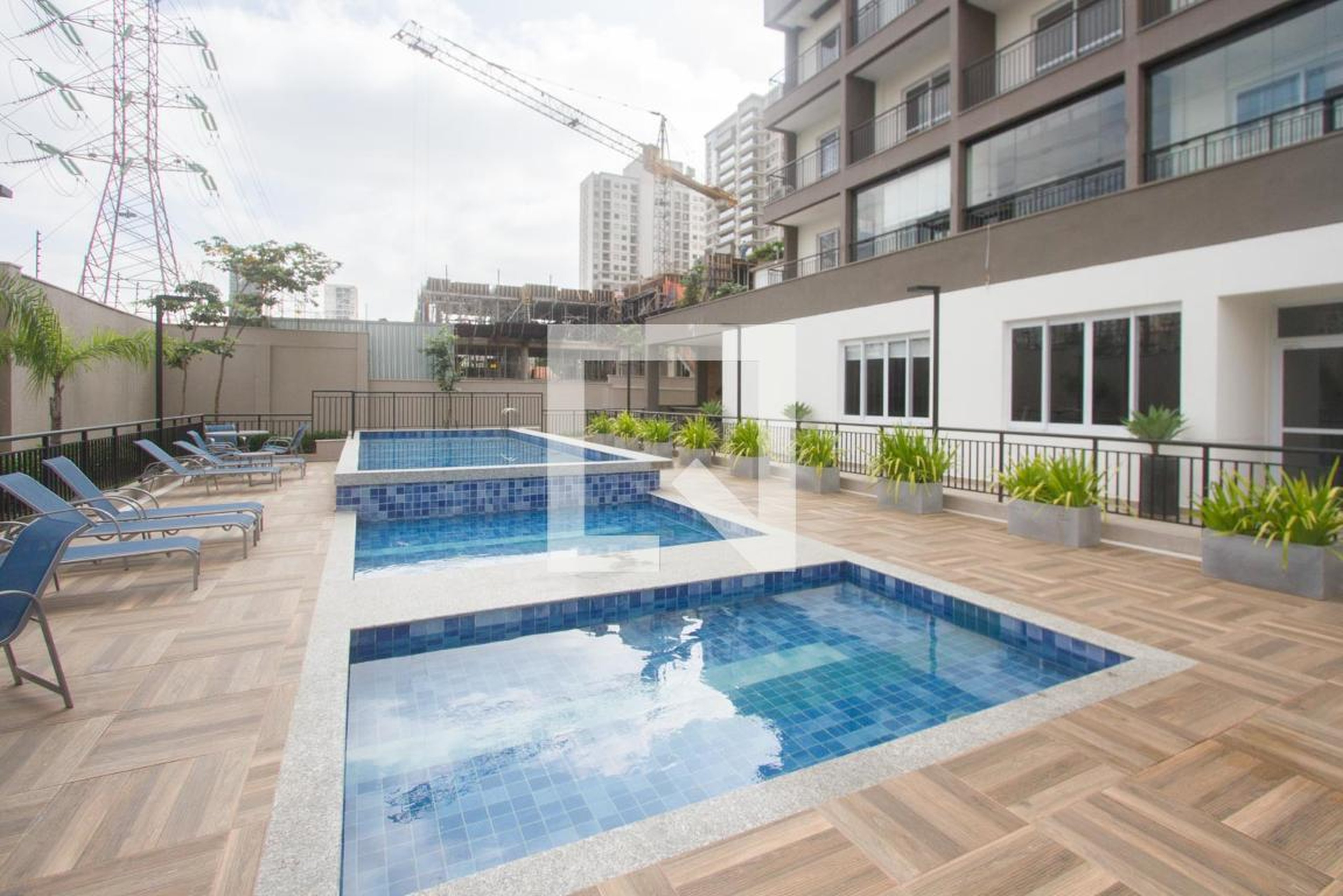 Piscina - Constantino Campo Belo