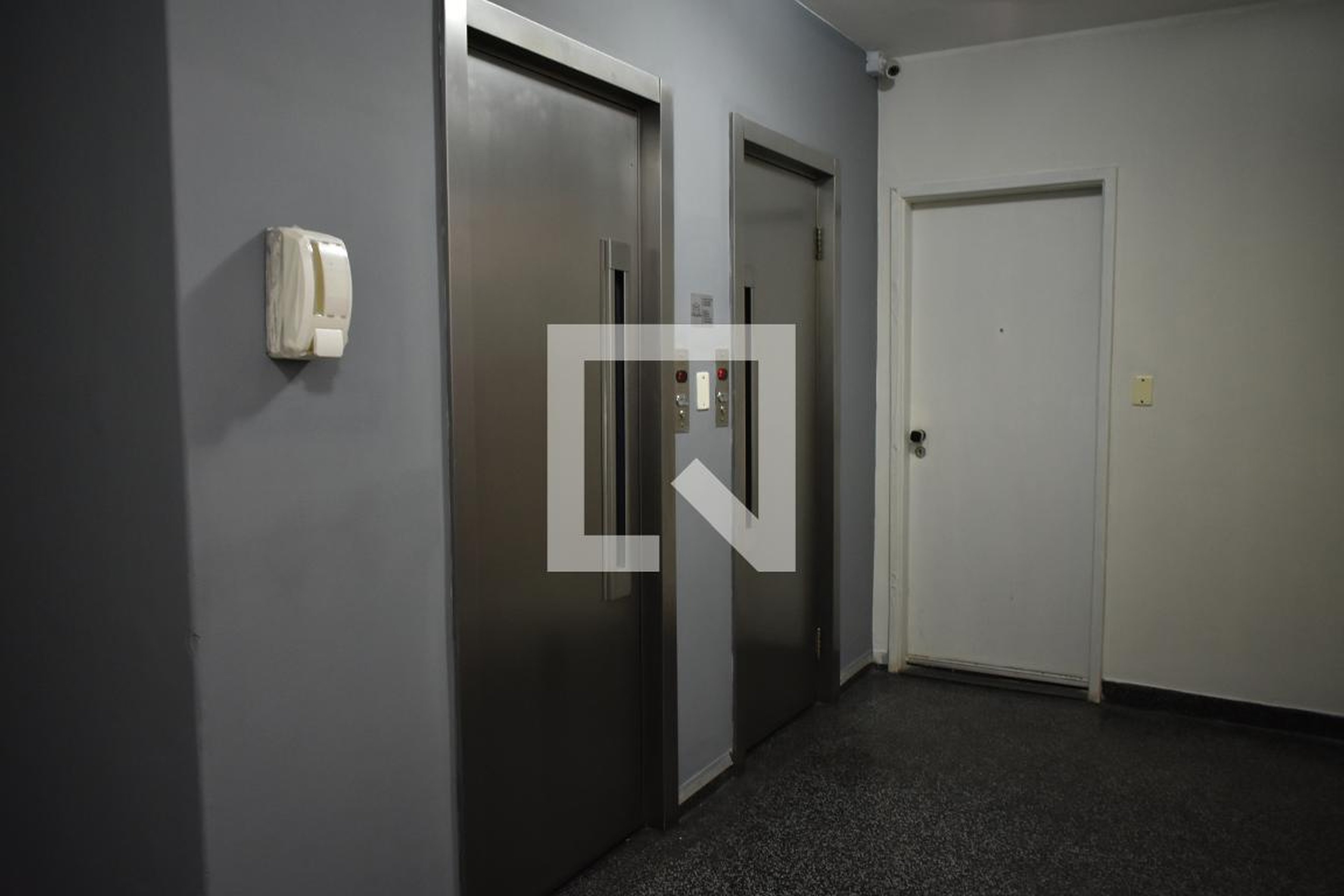 Hall - Claude Bernard