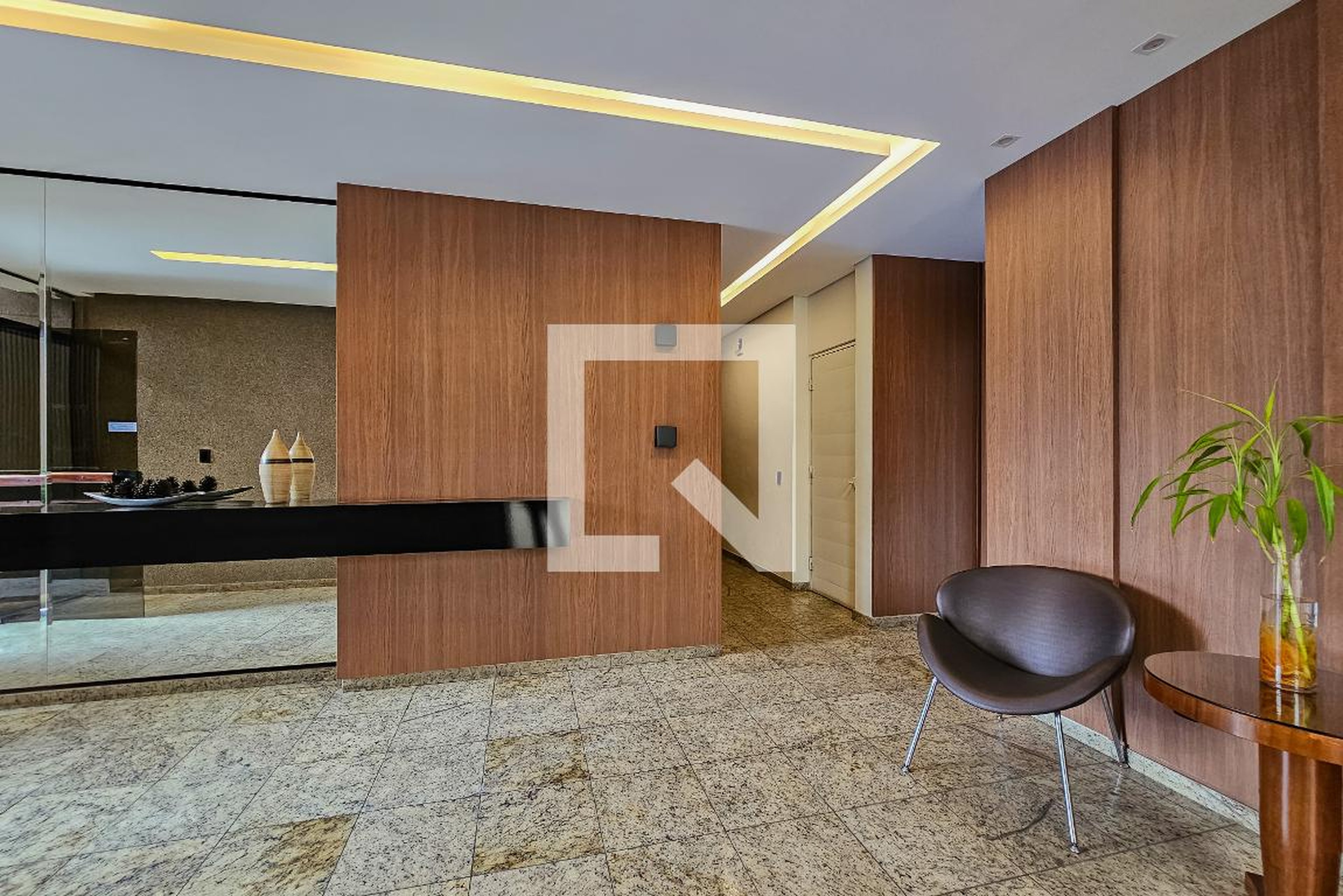 Hall de Entrada - Edifício Henrique Furtado de Oliveira