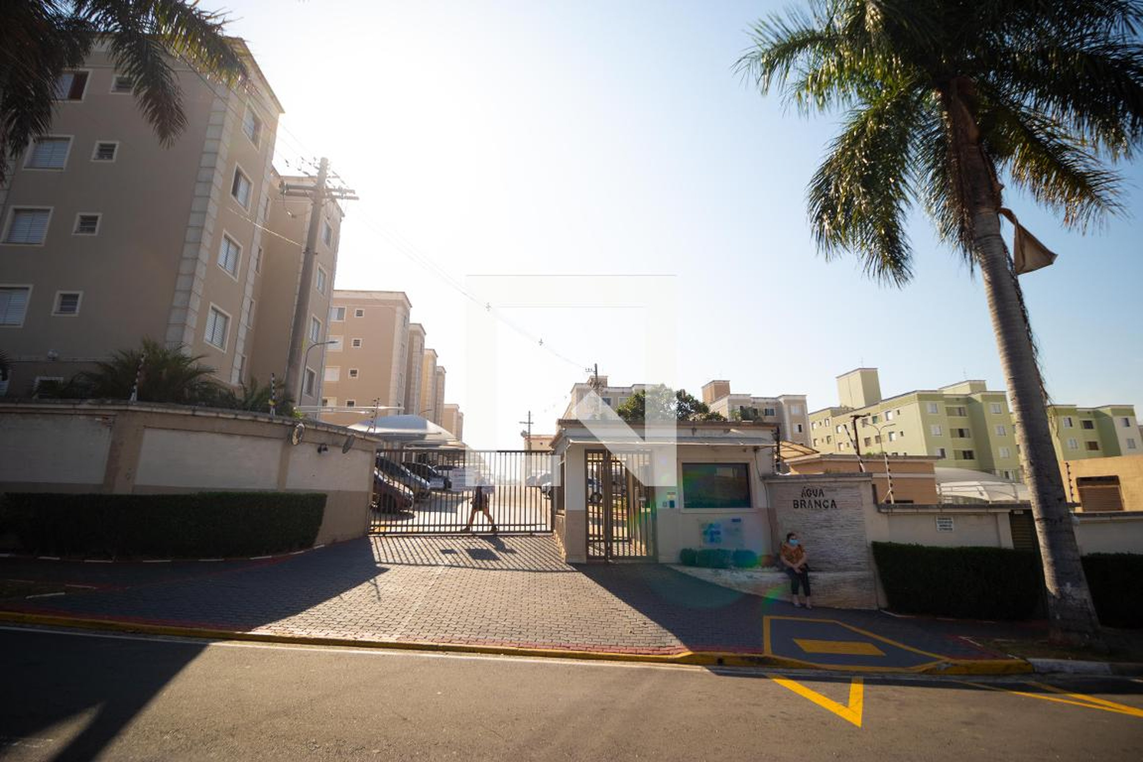 Fachada Condomínio Água Branca