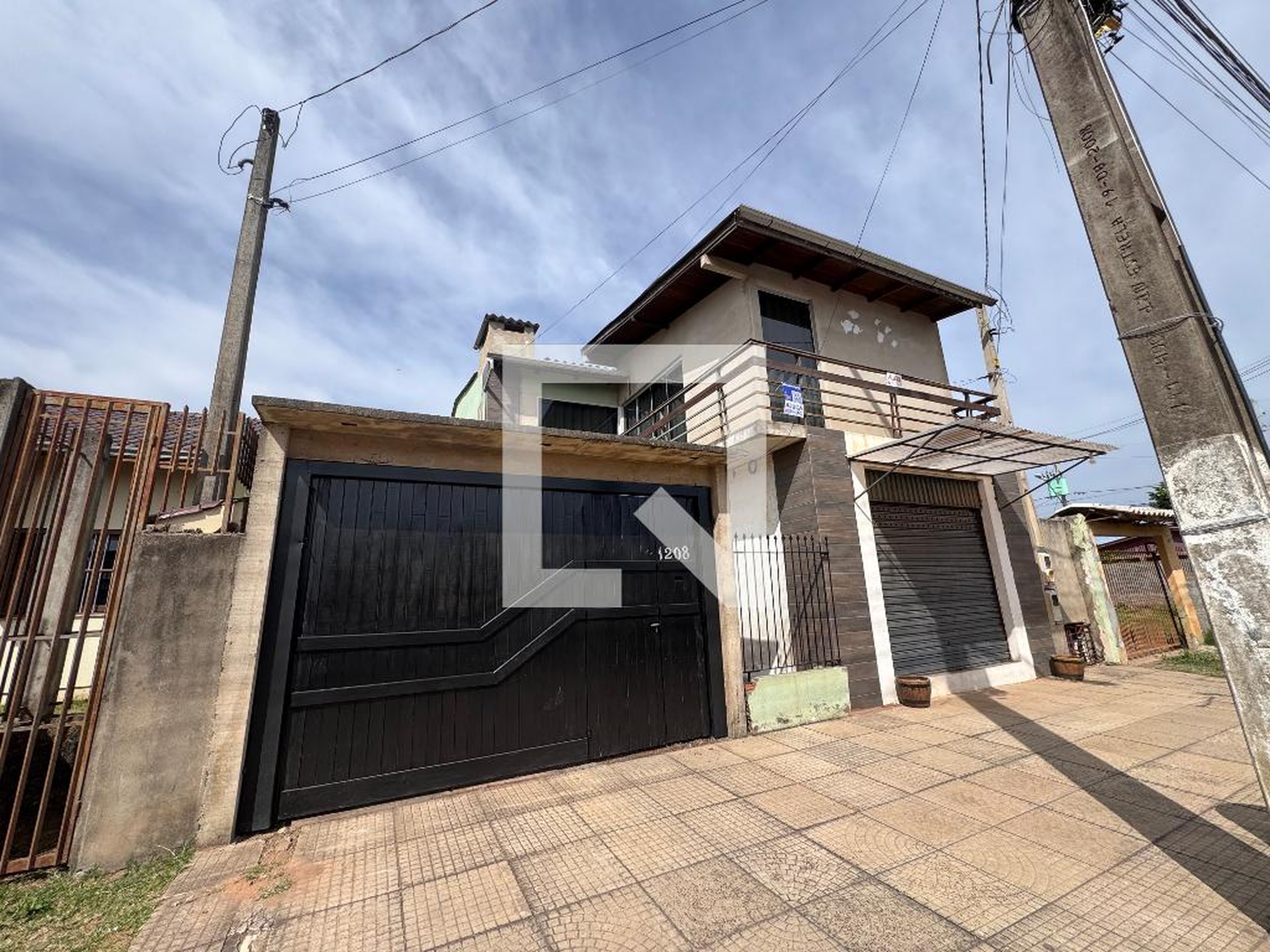 Fachada Condomínio em Rua Manoel dos Passos Figuerôa, 1208