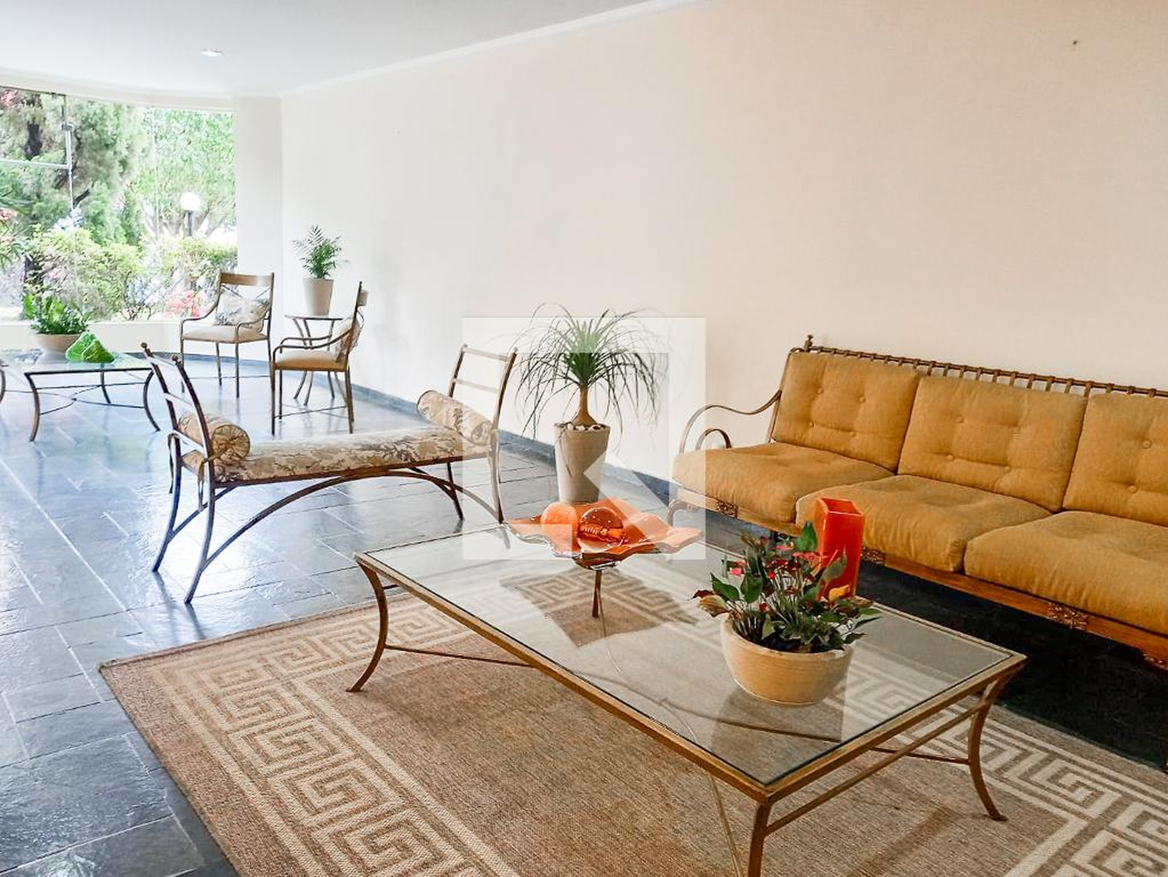 Hall - Ilha de Delfus