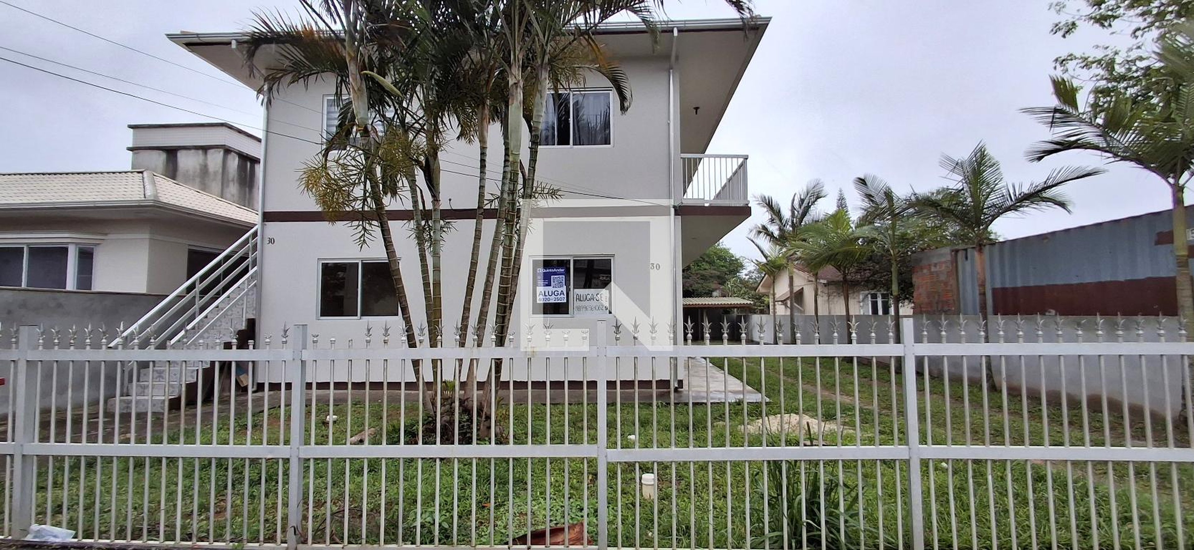 Fachada Condomínio em Servidão Dona Vitórina Lopes, 30