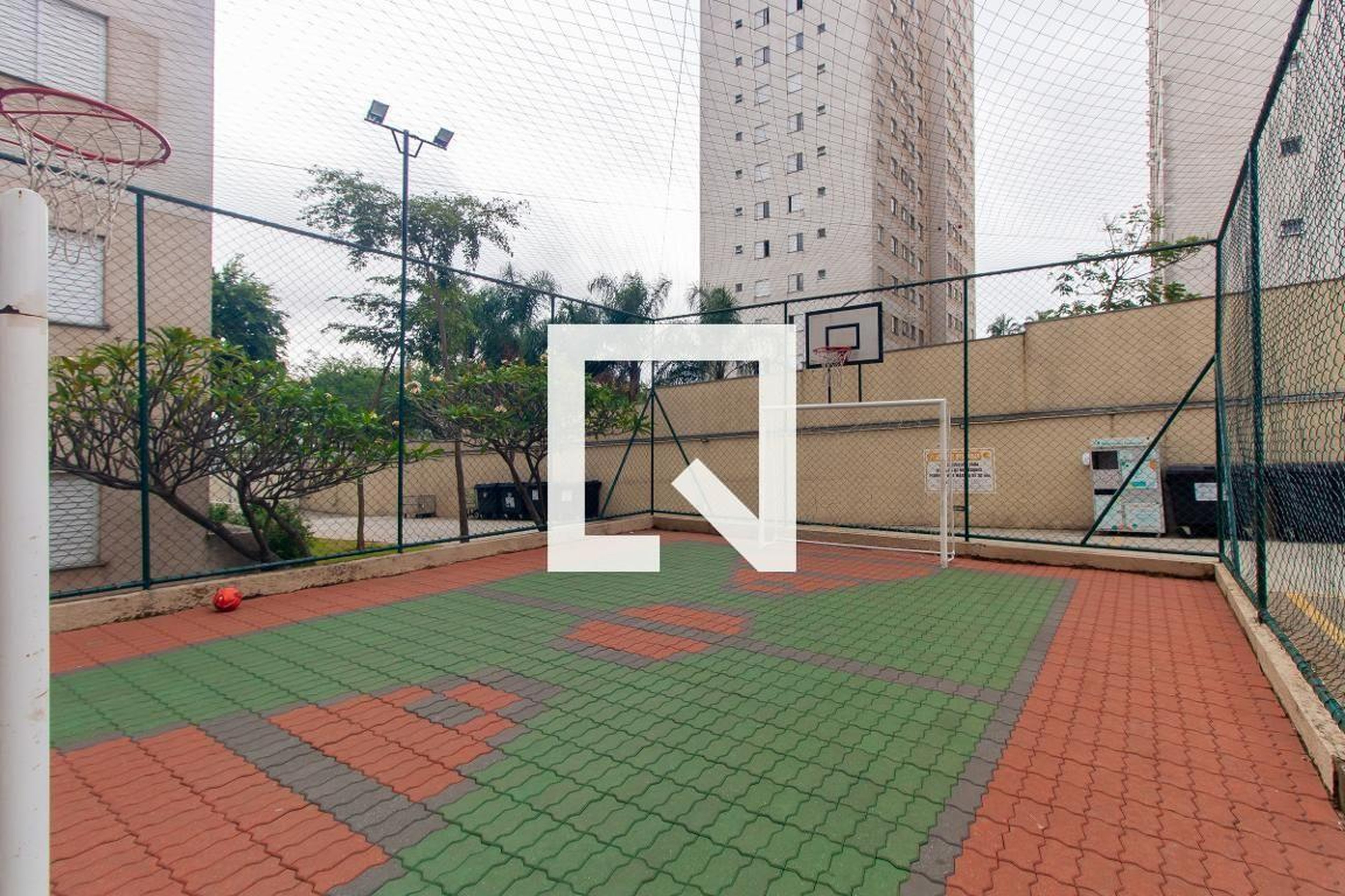 Quadra Esportiva - Bela Vista - In SP