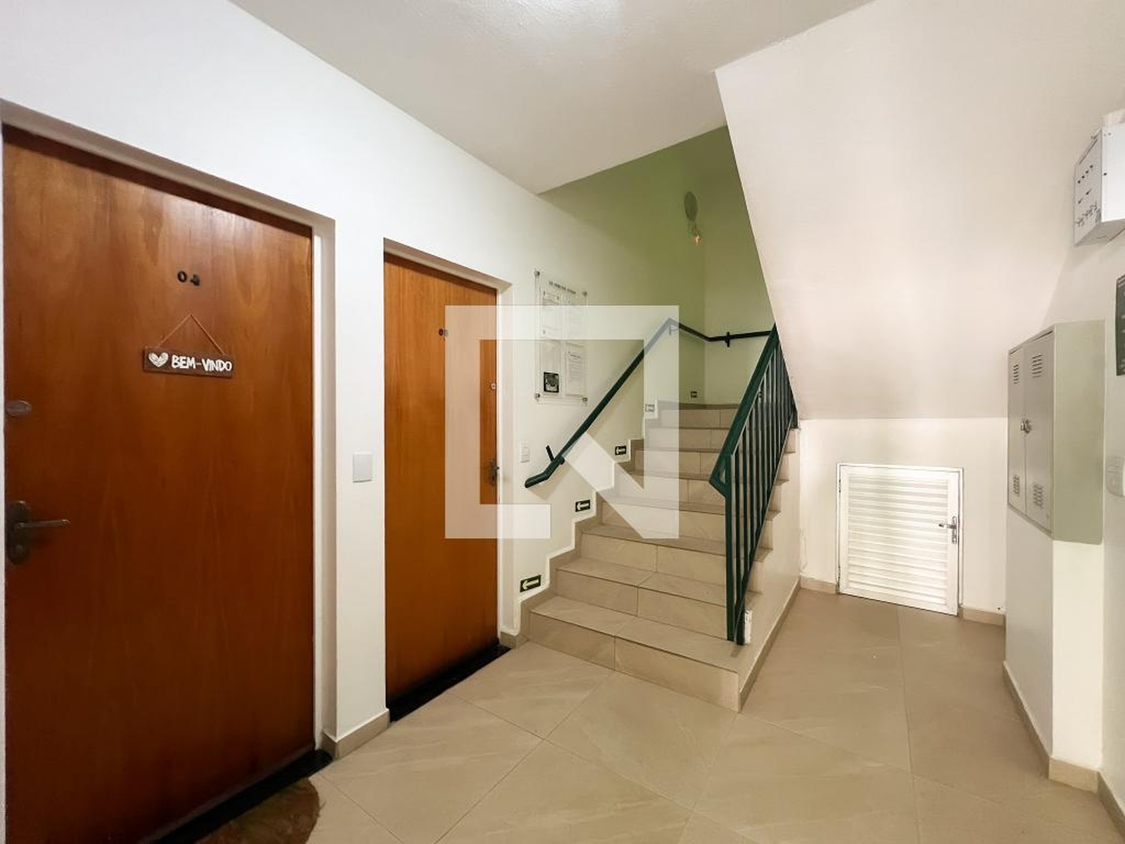 Hall de entrada Condomínio em Rua Antonia Molina Guaiume, 0