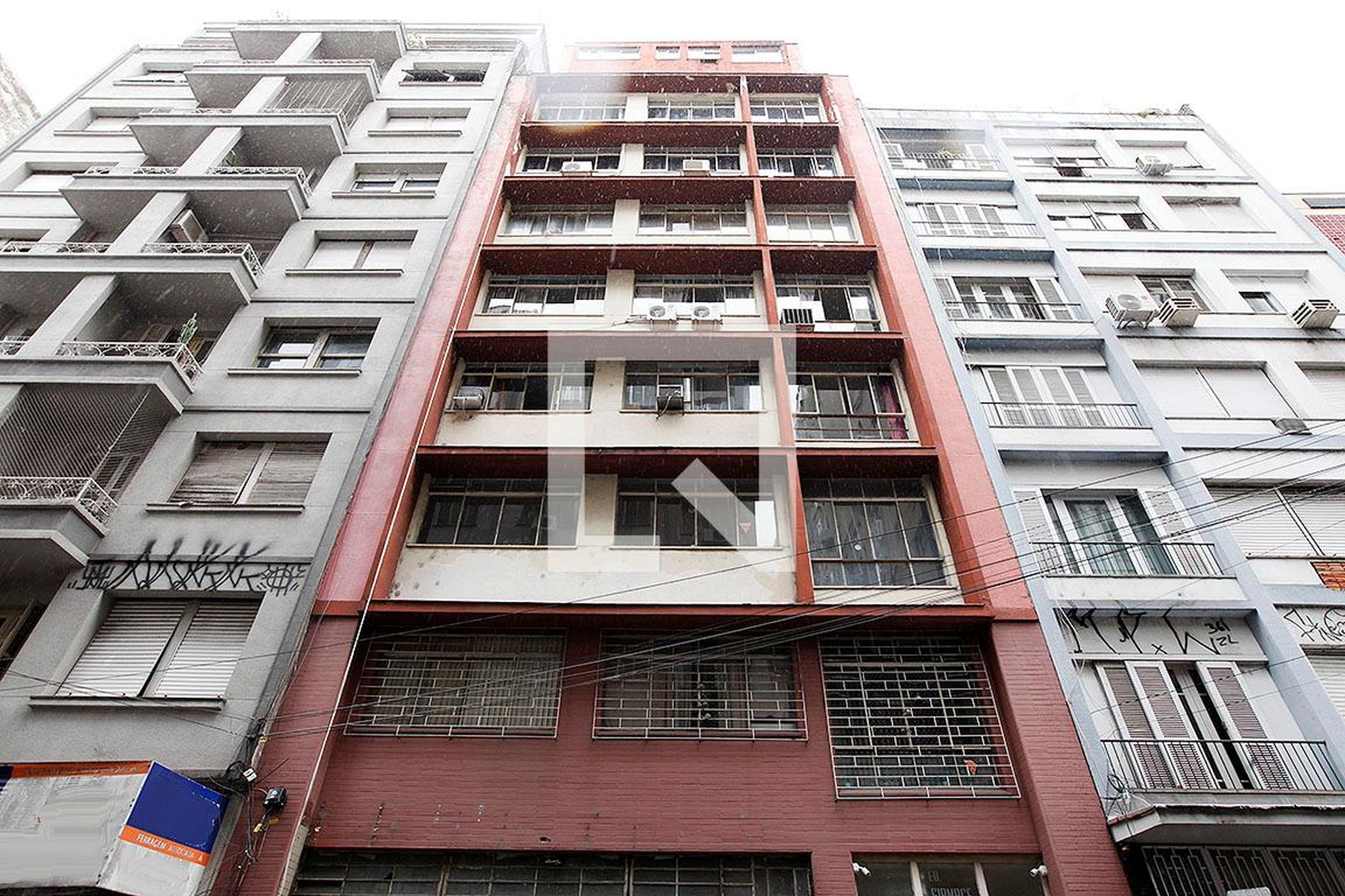 Fachada Condomínio em Rua Botafogo, 386