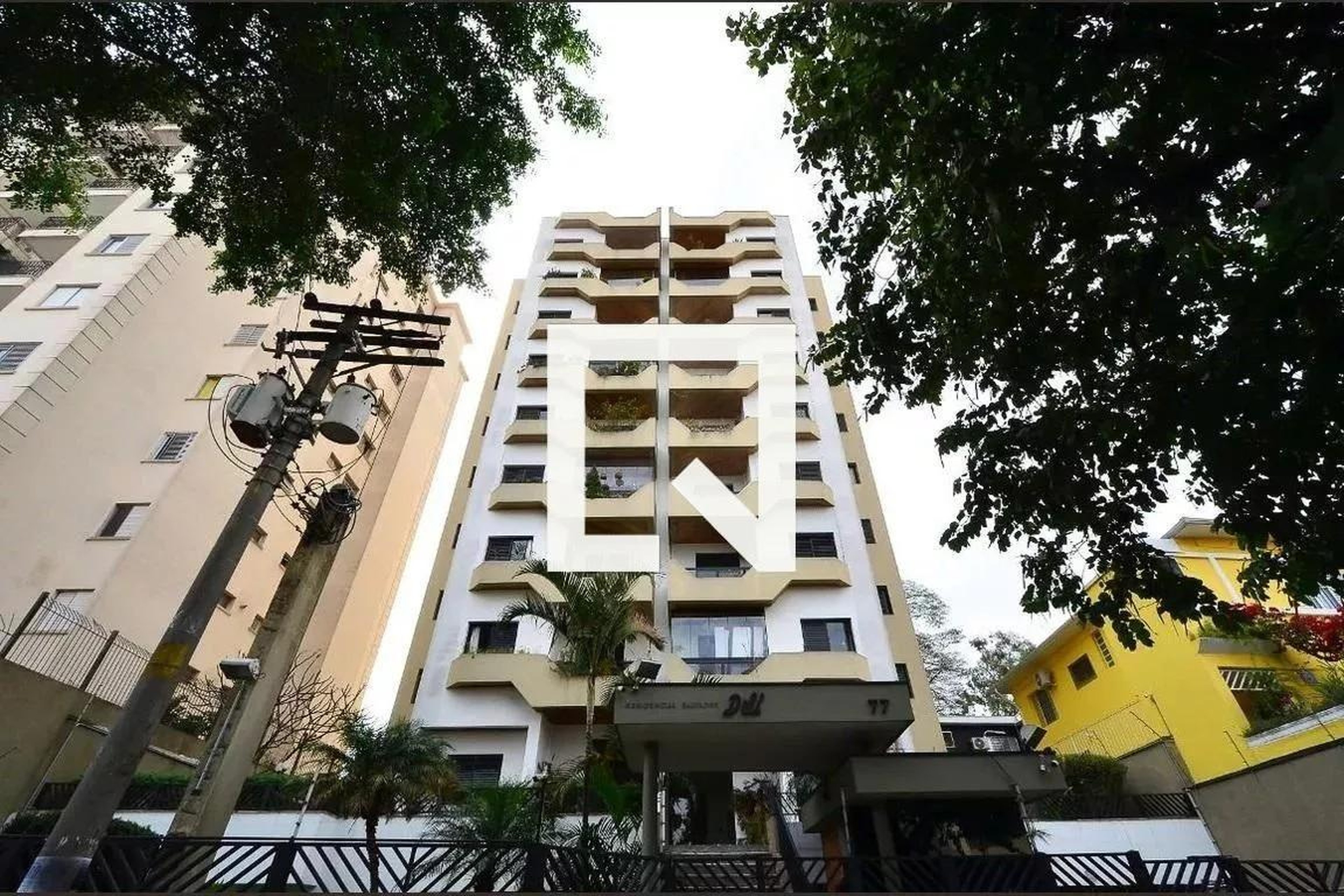 Fachada do Prédio Residencial Salvador Dali