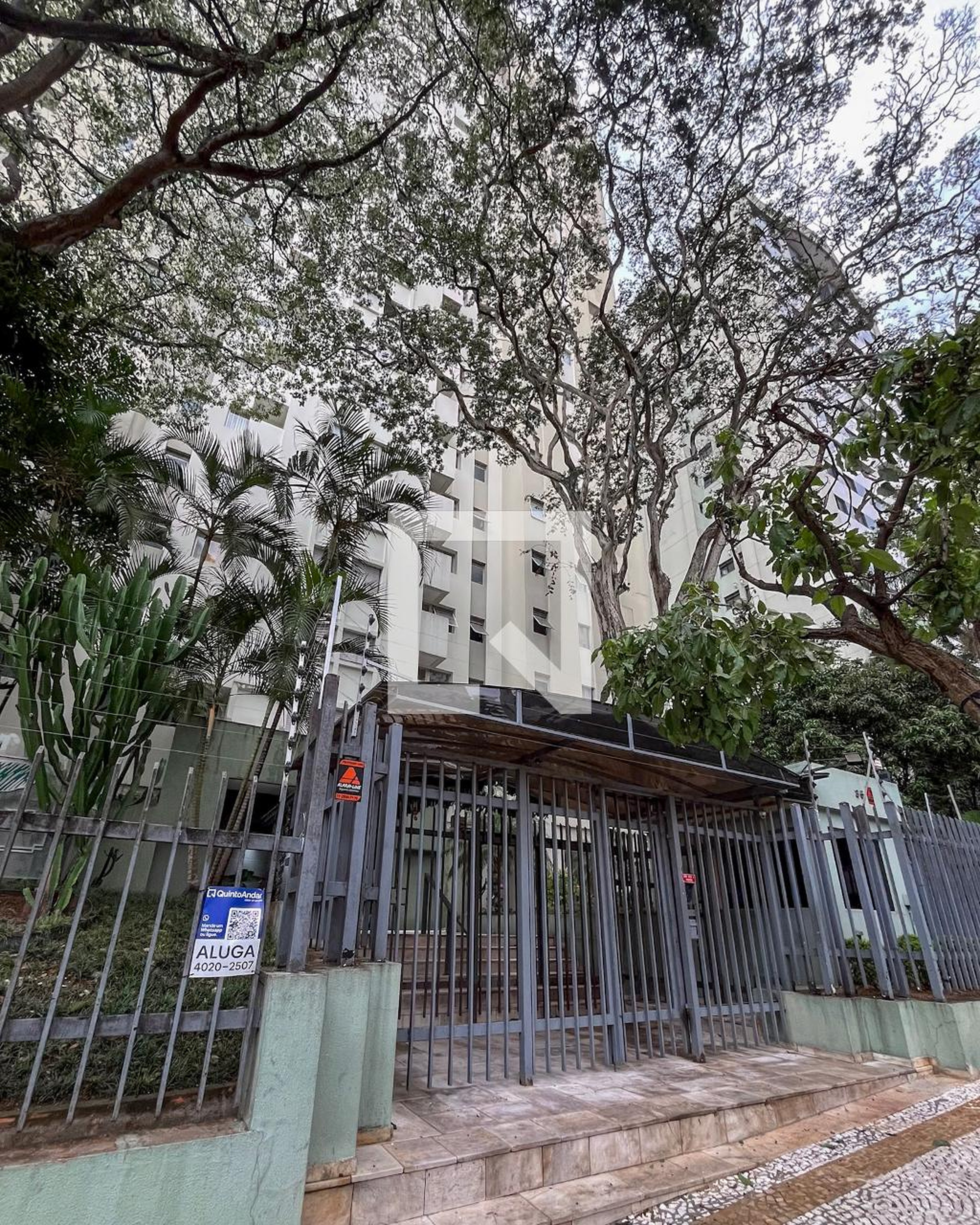 Fachada Edifício Residencial Double Tree Park