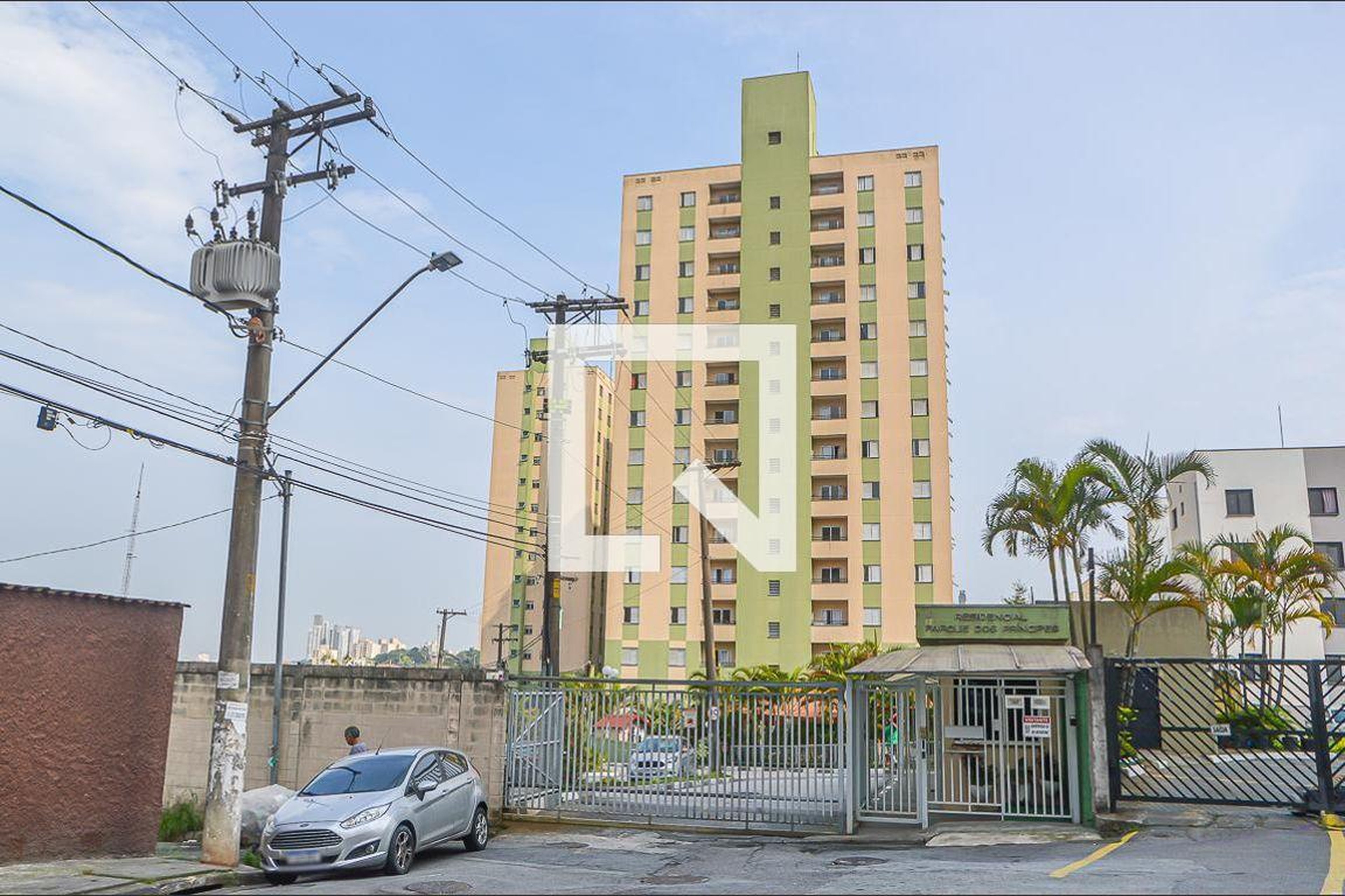 Fachada Condomínio Parque dos Príncipes