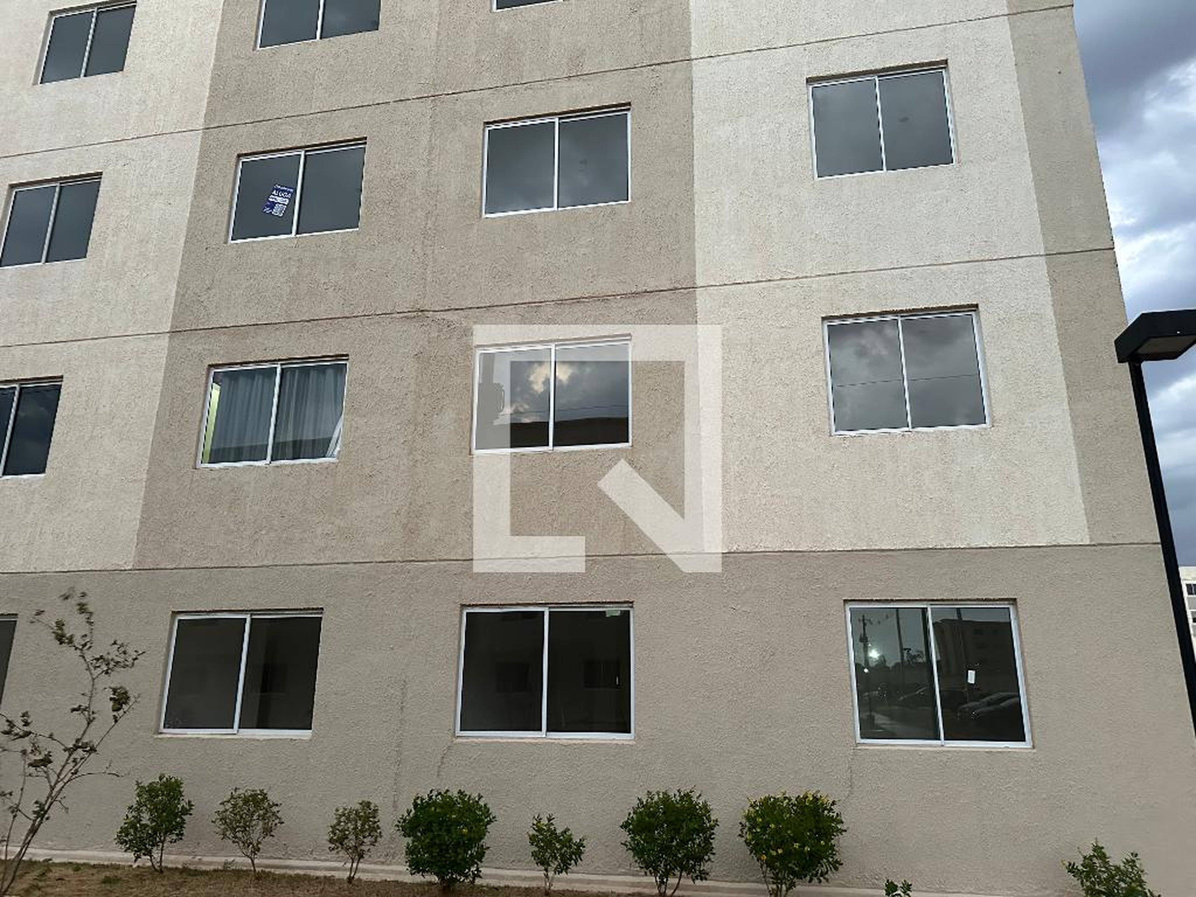 Fachada Condomínio em Avenida Porto Dourado, Quadra 02