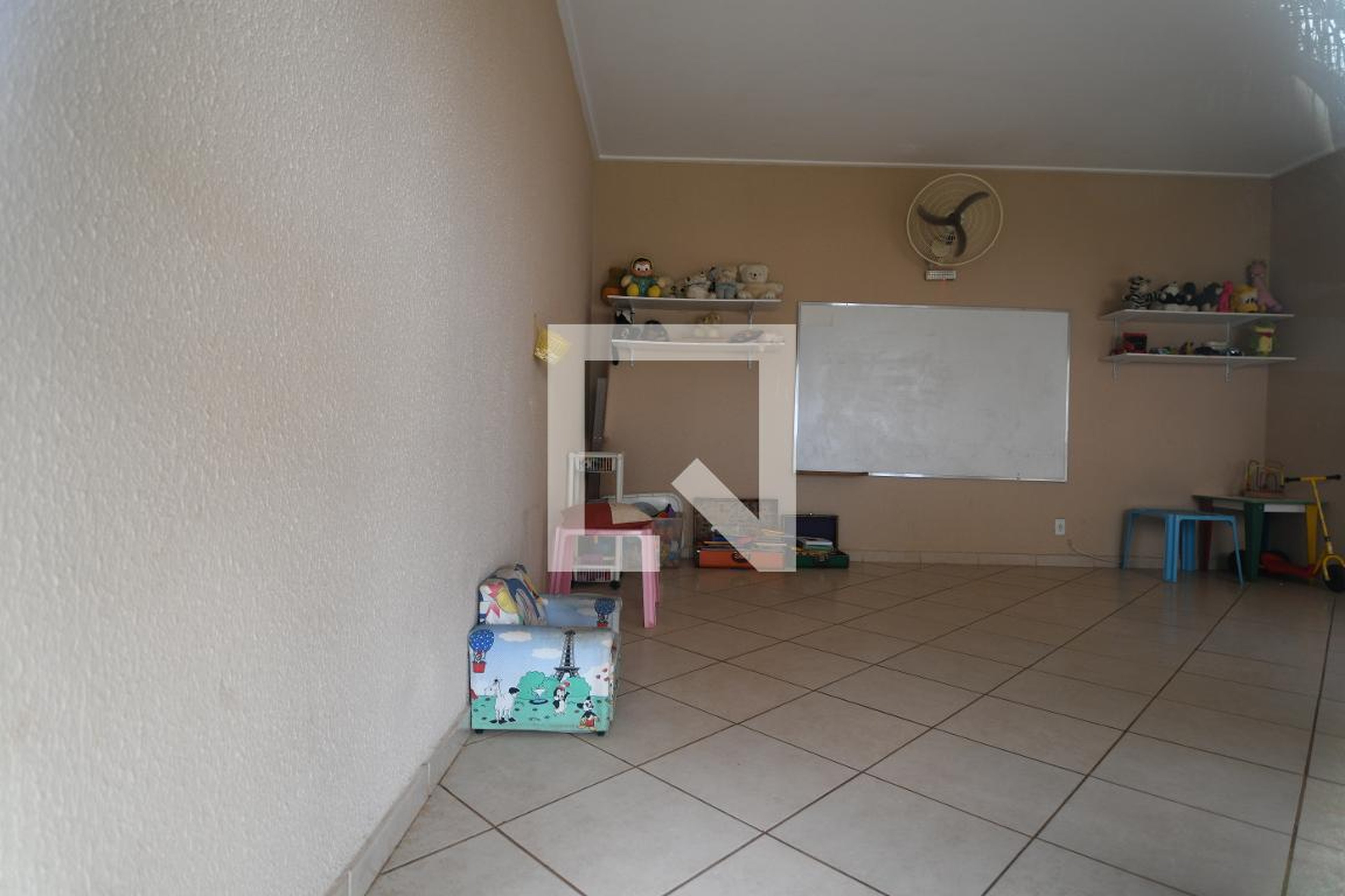 Brinquedoteca - Champs Elysees - Santa Cândida