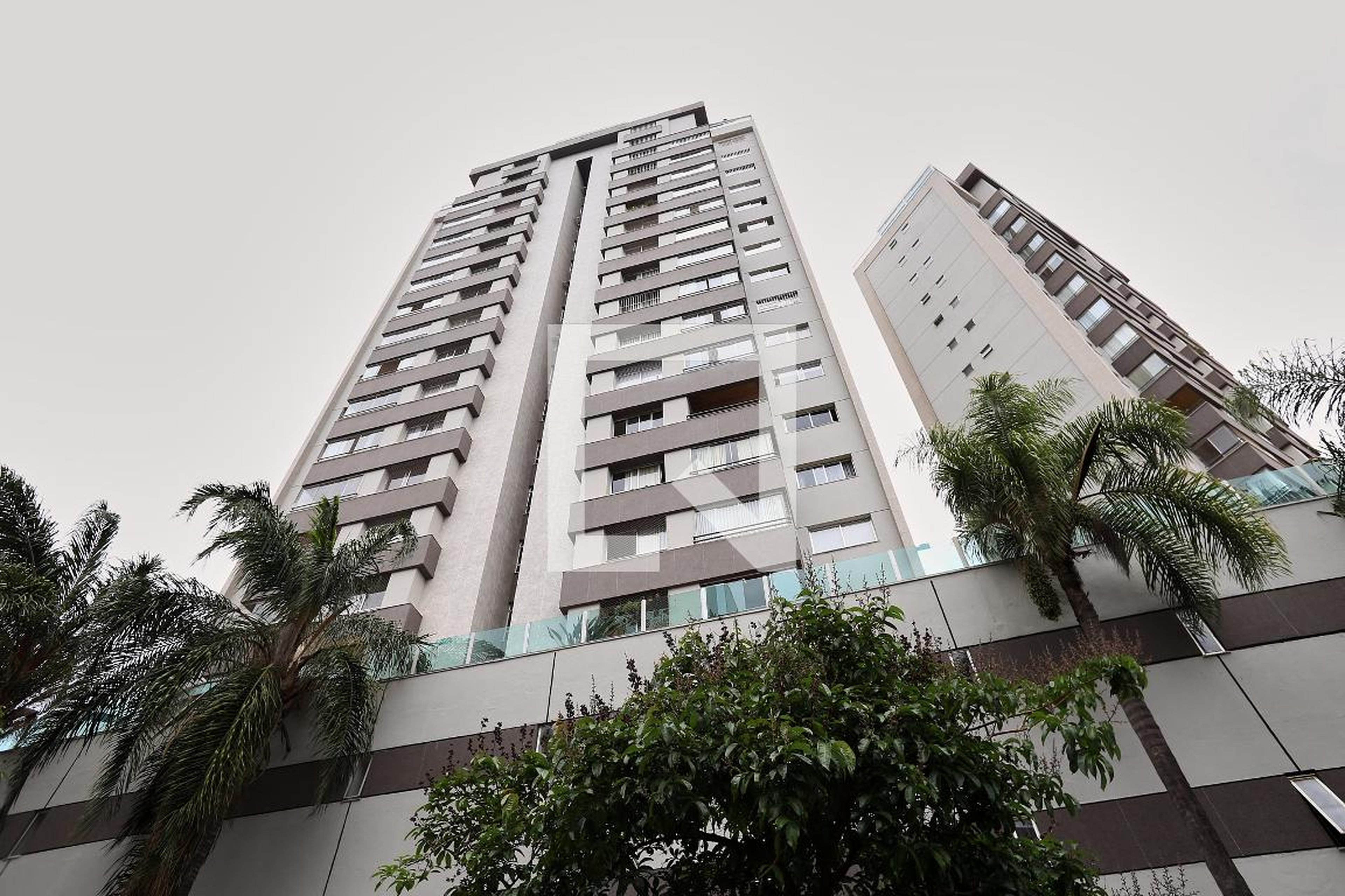 Fachada Edifício Parque Residencial Orleans