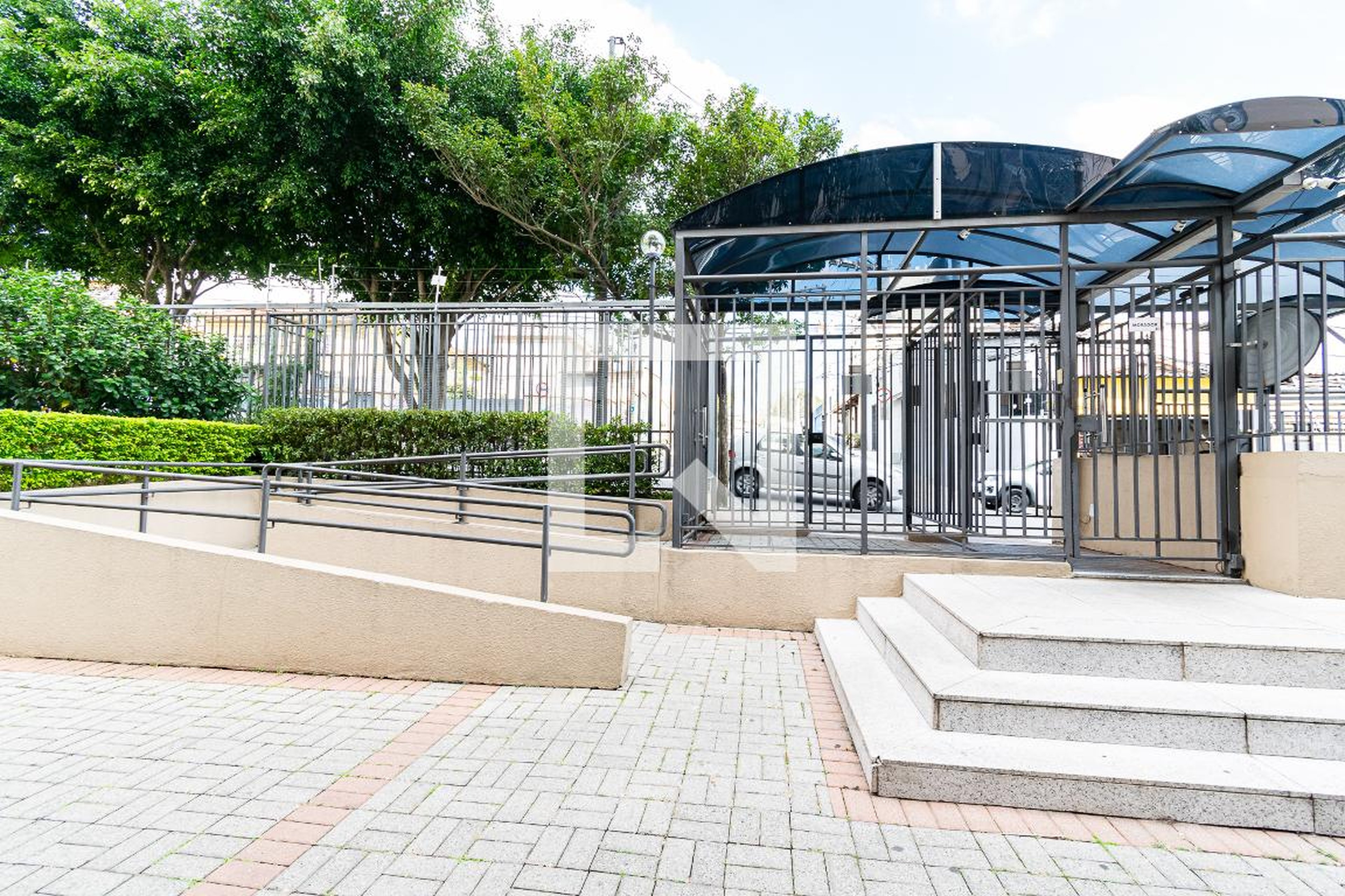 Entrada - Residencial Ville De France