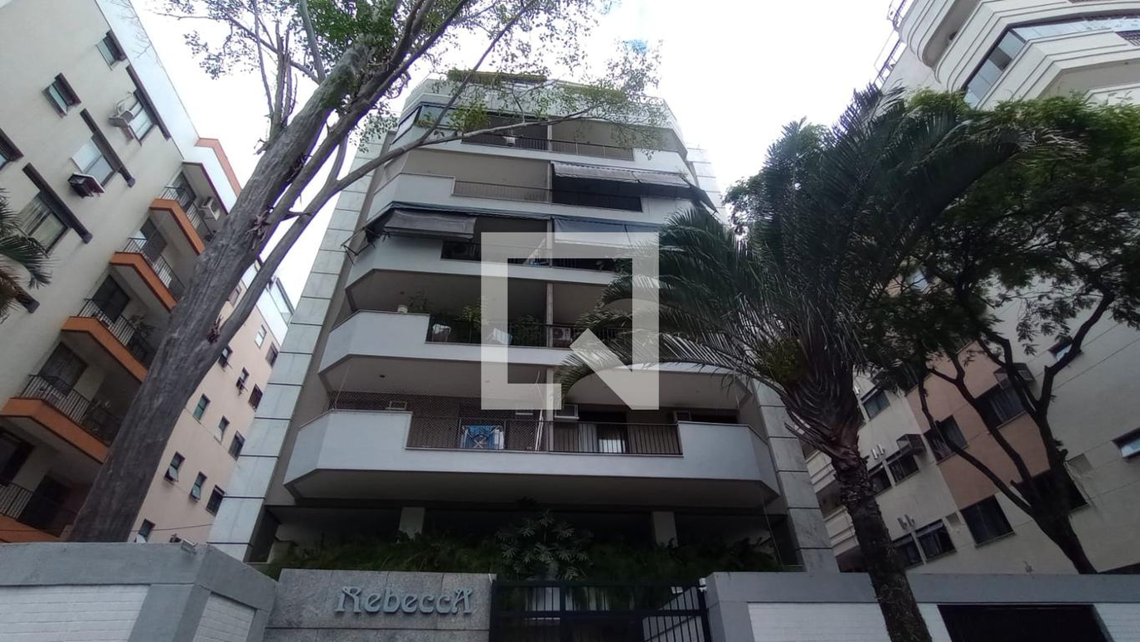Fachada Condomínio Rebecca