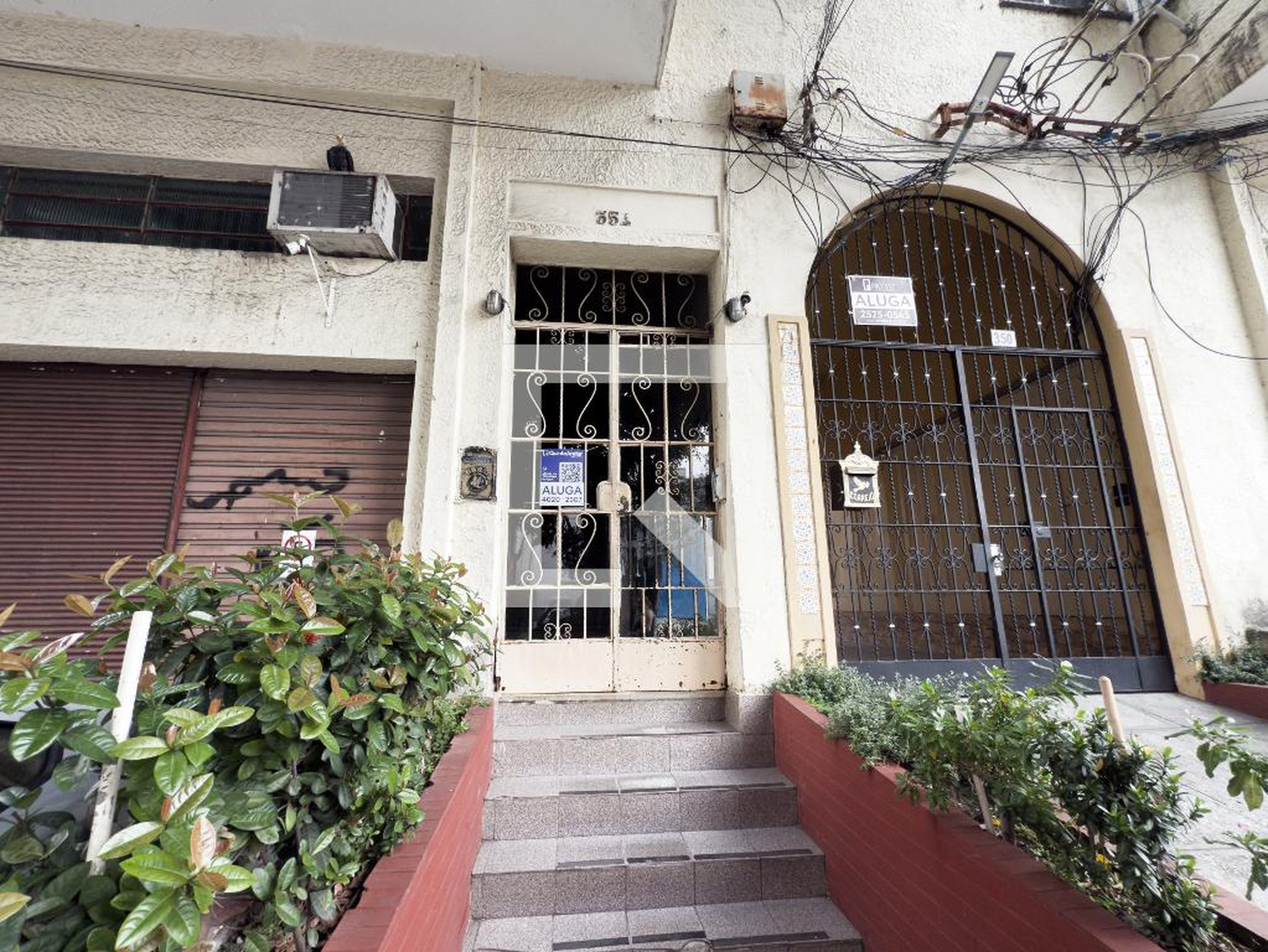 Fachada Condomínio em Avenida Londres, 354