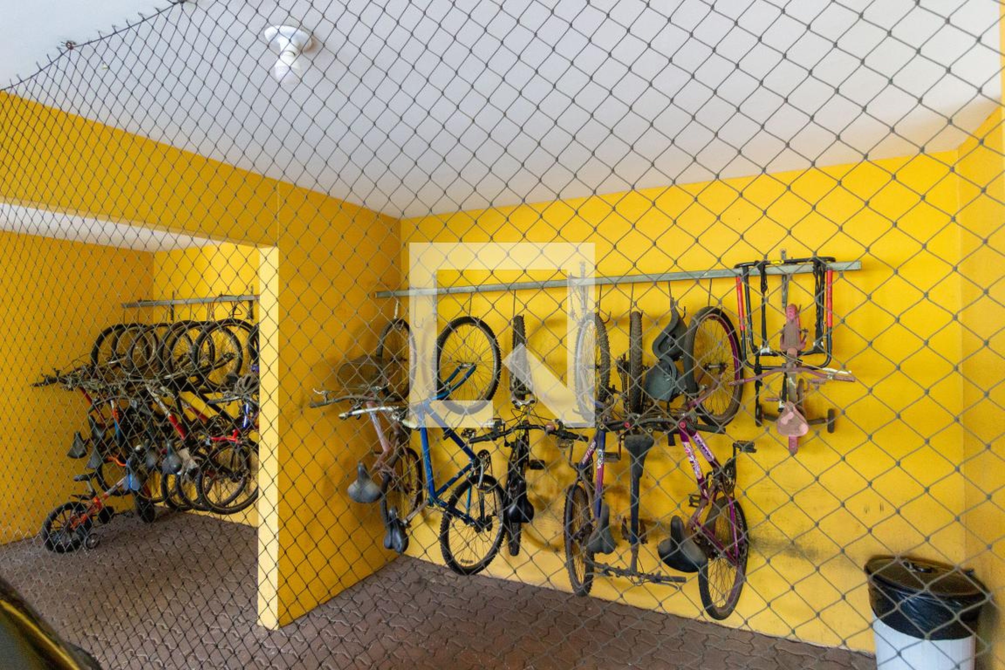 Bicicletário - Villaggio di Siena