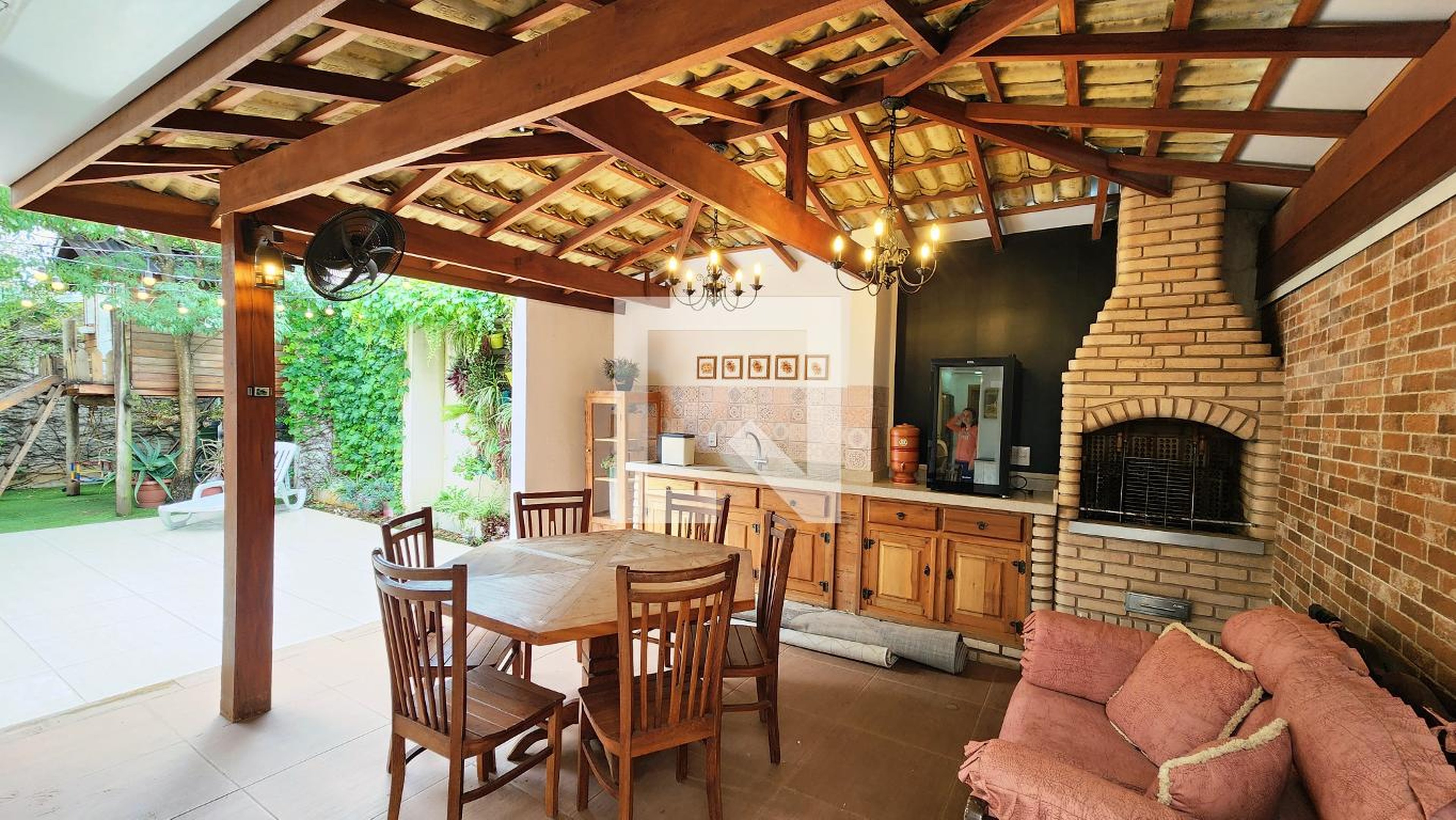 Churrasqueira - Canto da Natureza